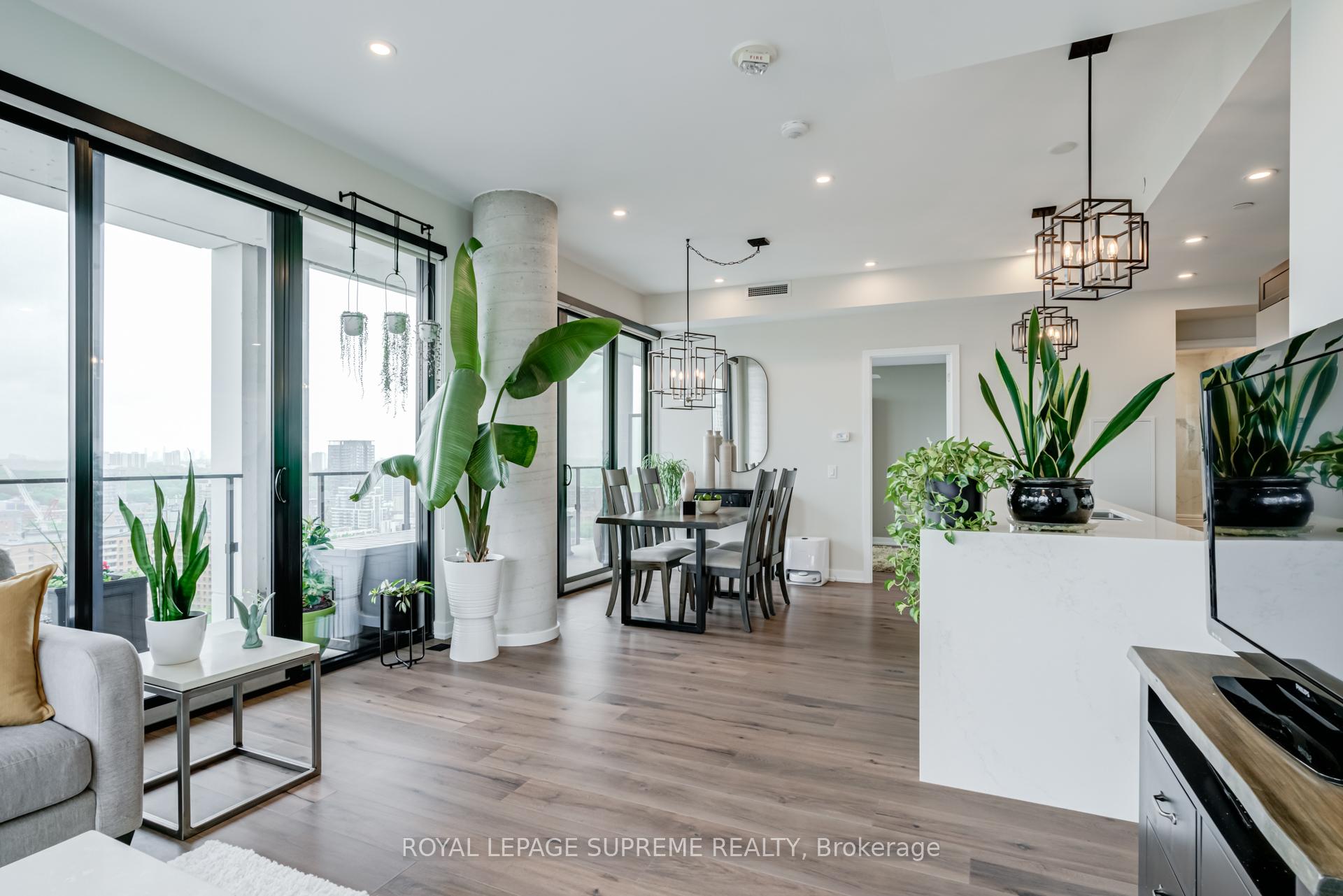 #2406 - 55 Ontario Street, Toronto Unit: 2406