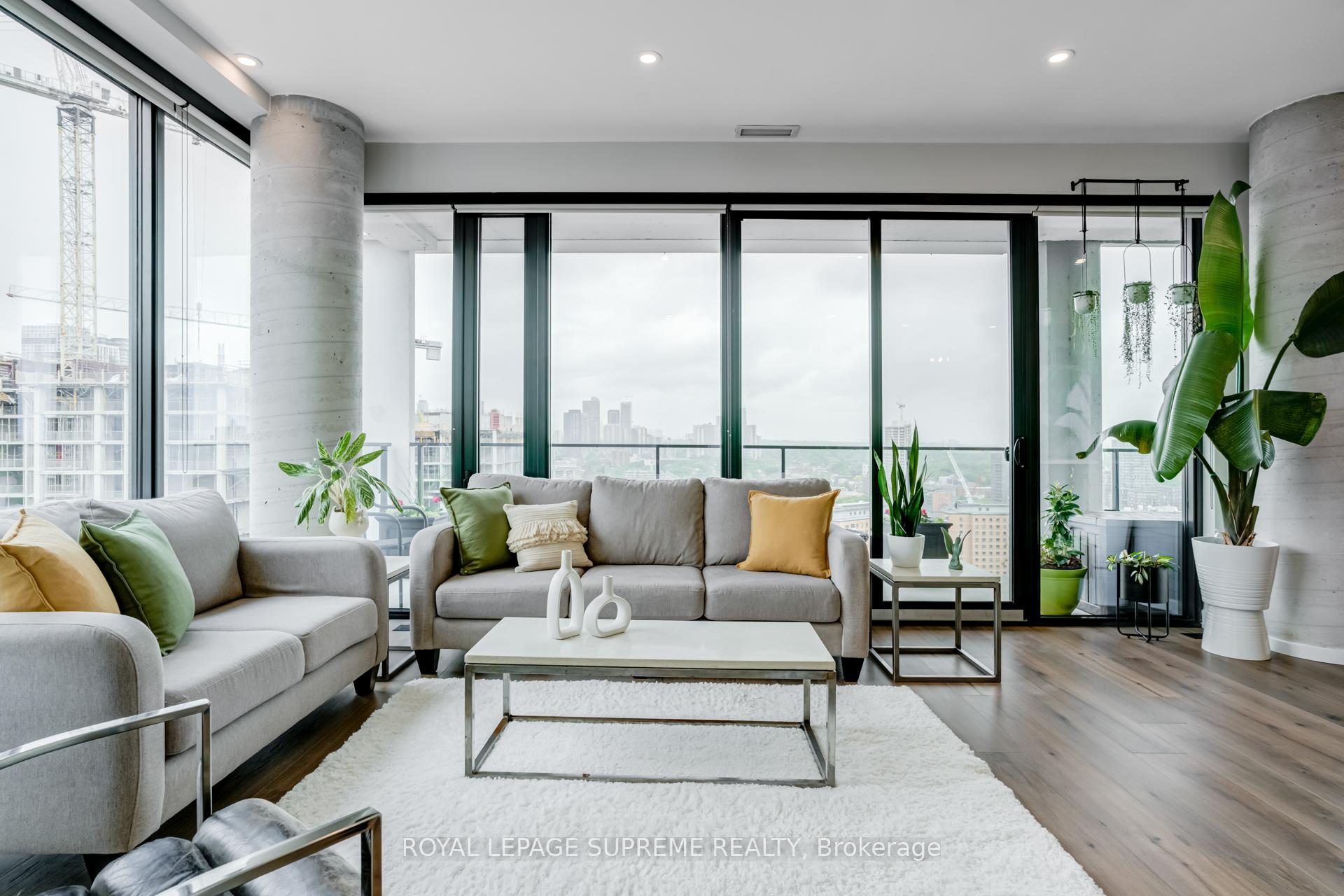 #2406 - 55 Ontario Street, Toronto Unit: 2406