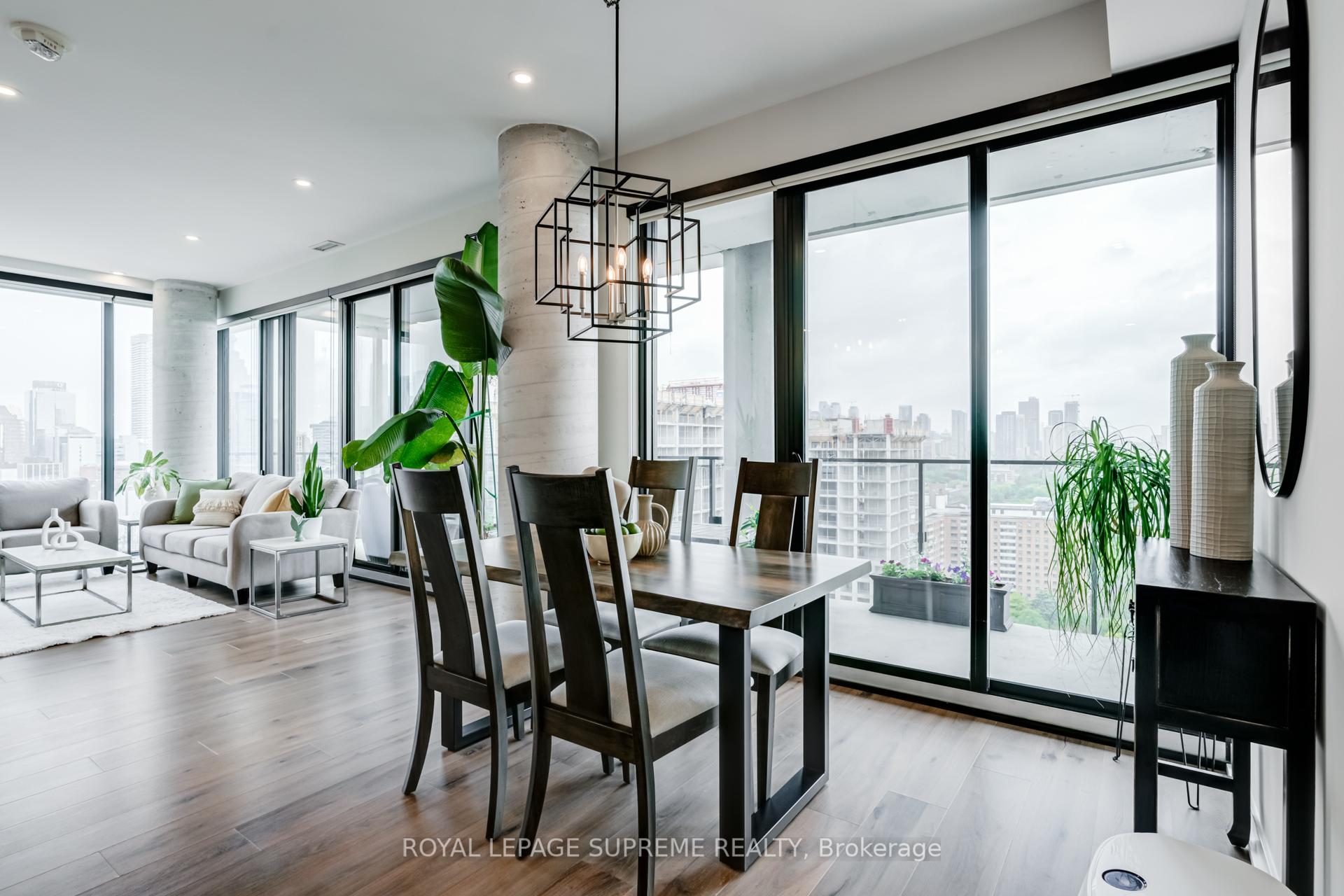 #2406 - 55 Ontario Street, Toronto Unit: 2406