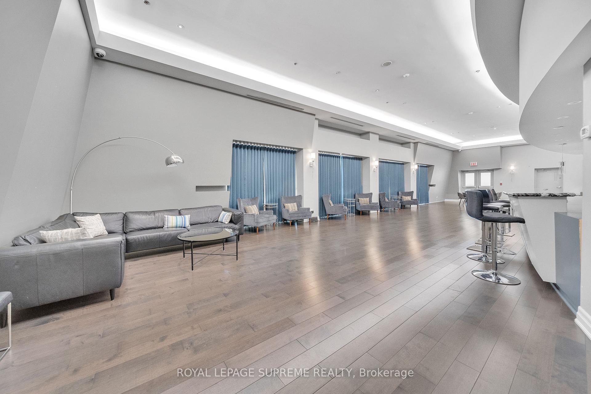 550 Queens Quay W 416, Toronto C01 Unit: 416