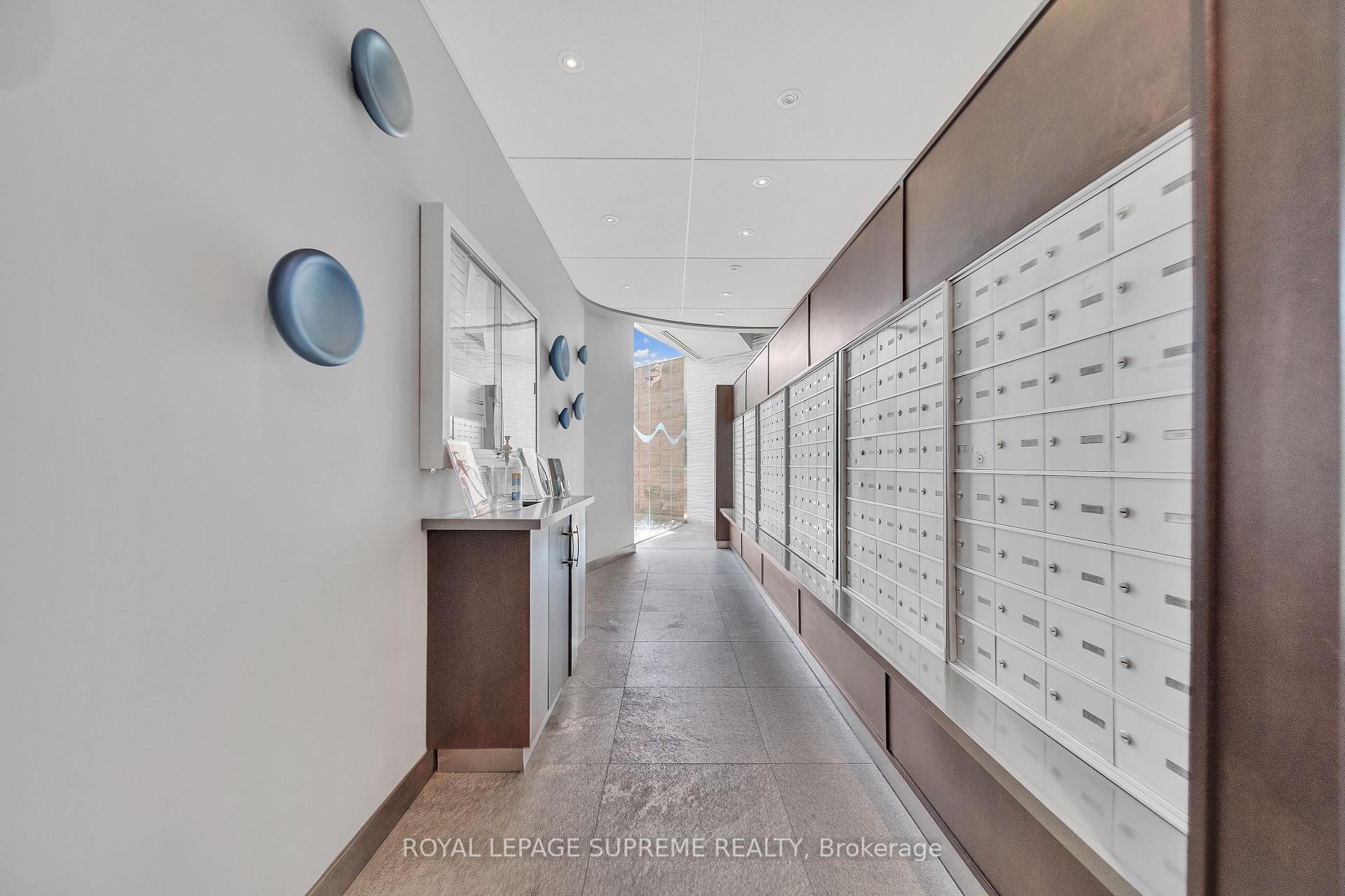 550 Queens Quay W 416, Toronto C01 Unit: 416