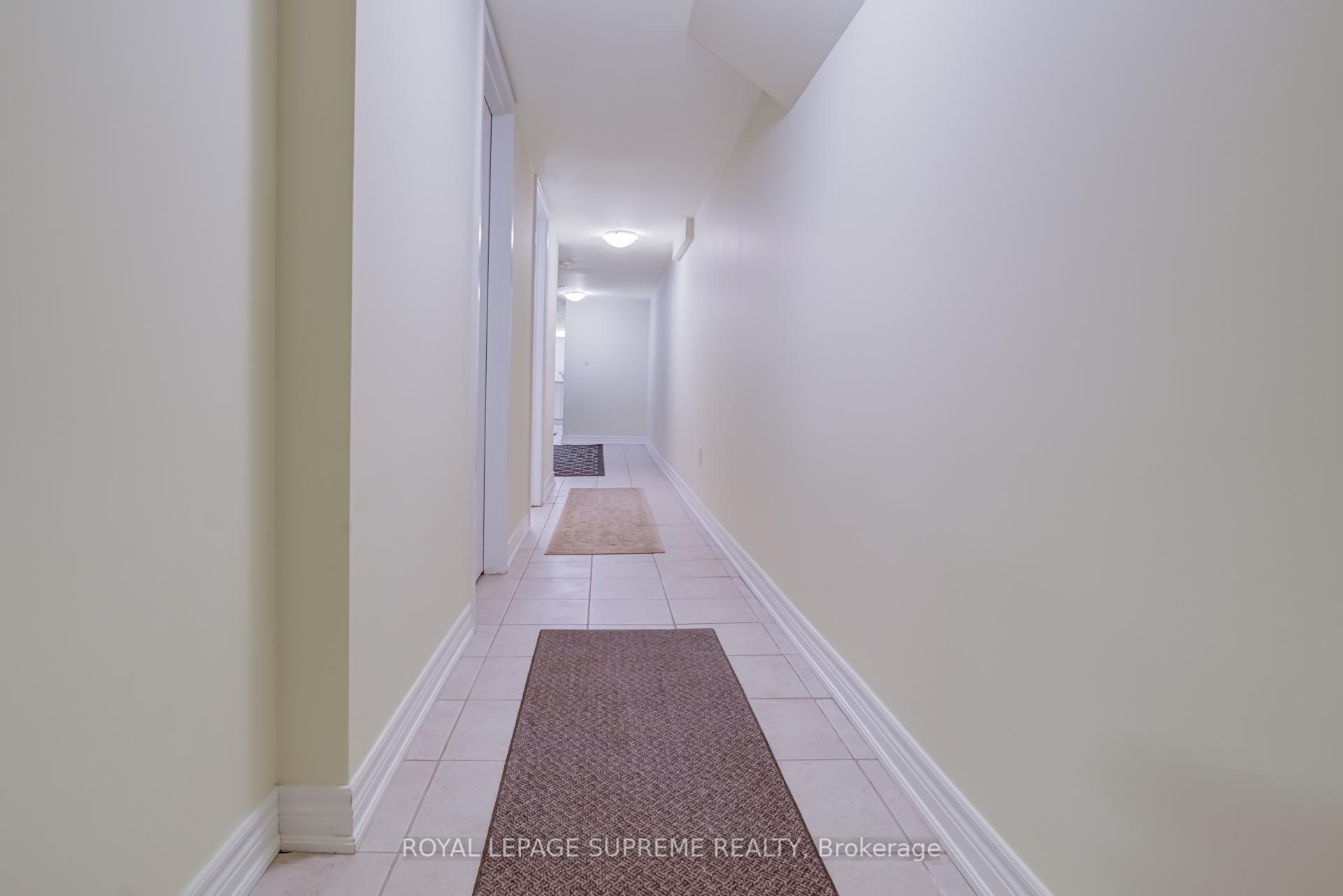 #Lower - 66 Kenwood Avenue, Toronto Unit: Lower