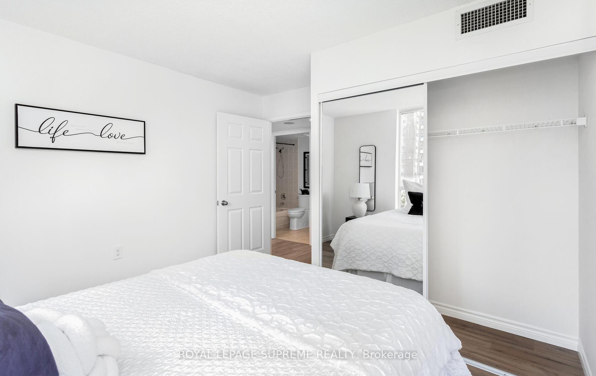 #502 - 35 Finch Avenue, Toronto Unit: 502