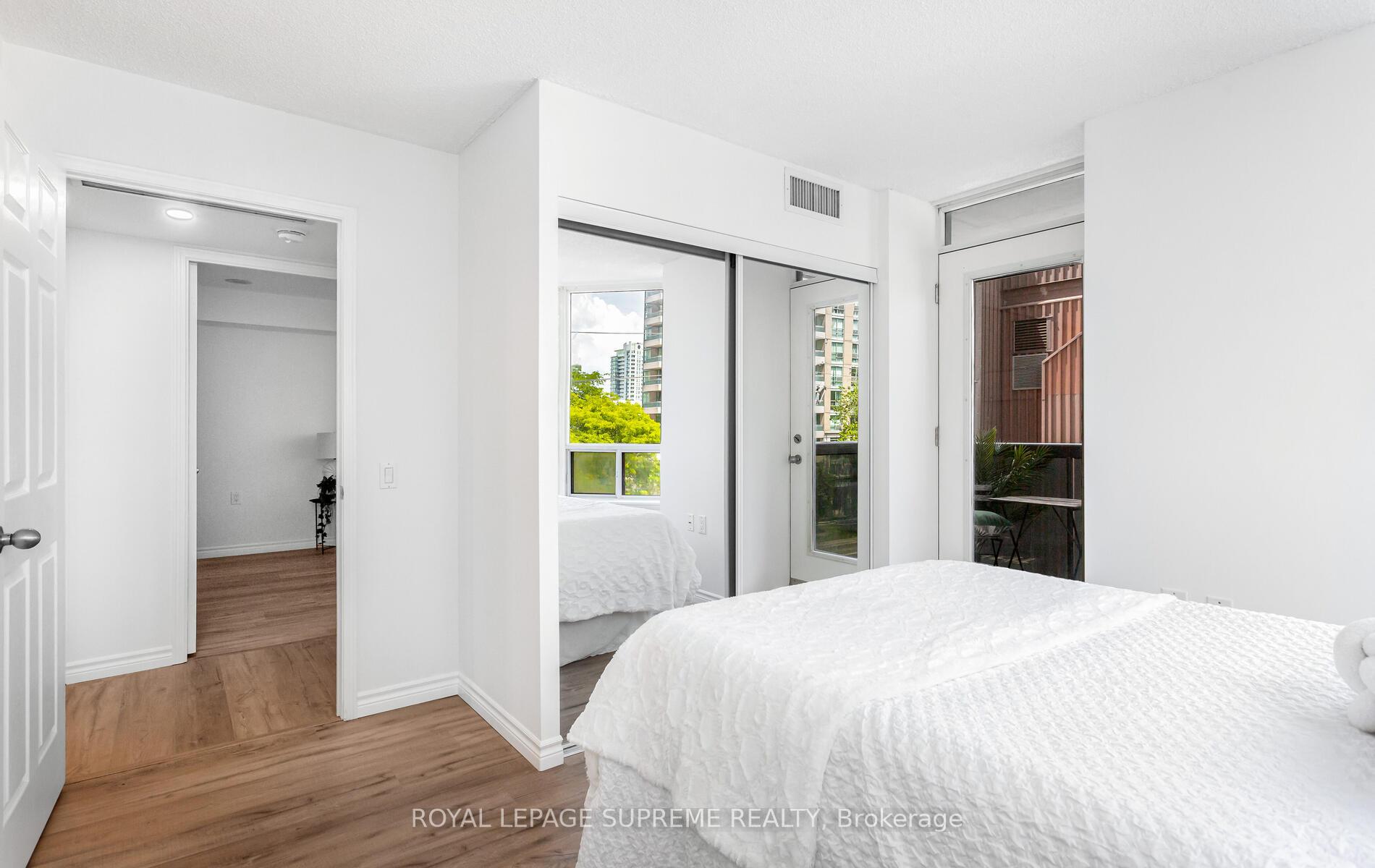 #502 - 35 Finch Avenue, Toronto Unit: 502