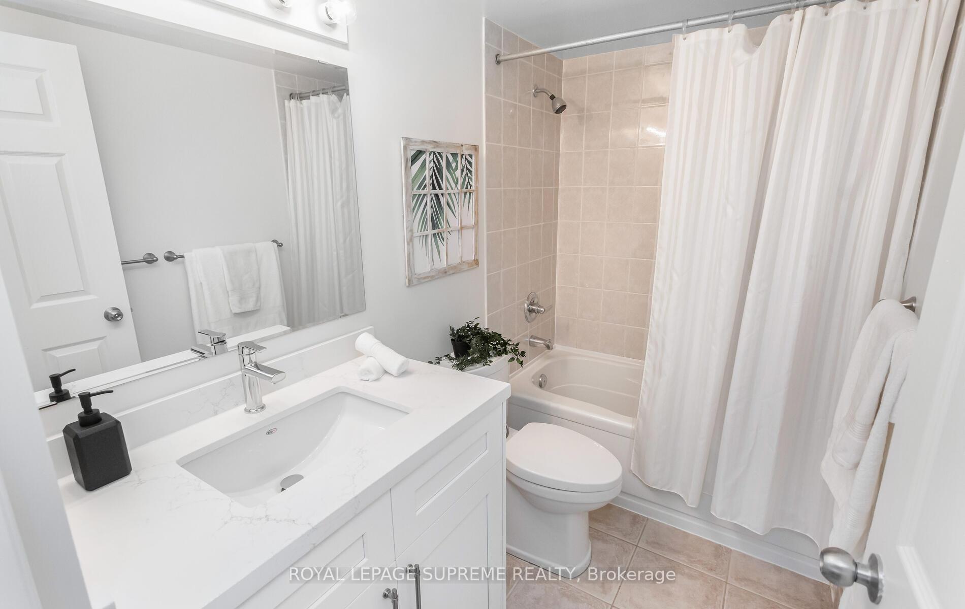 #502 - 35 Finch Avenue, Toronto Unit: 502