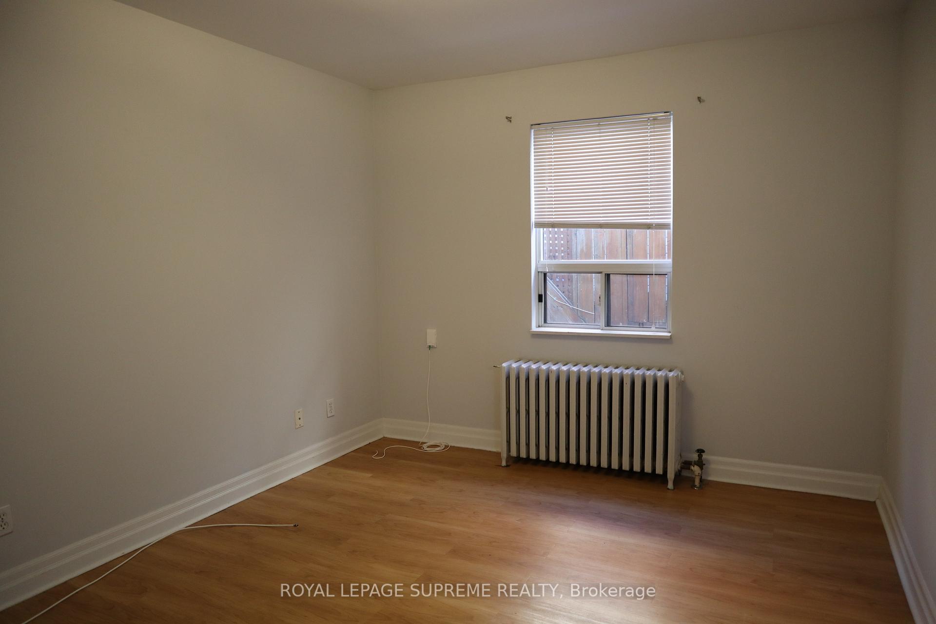 #2 - 526 Eglinton Avenue, Toronto Unit: 2