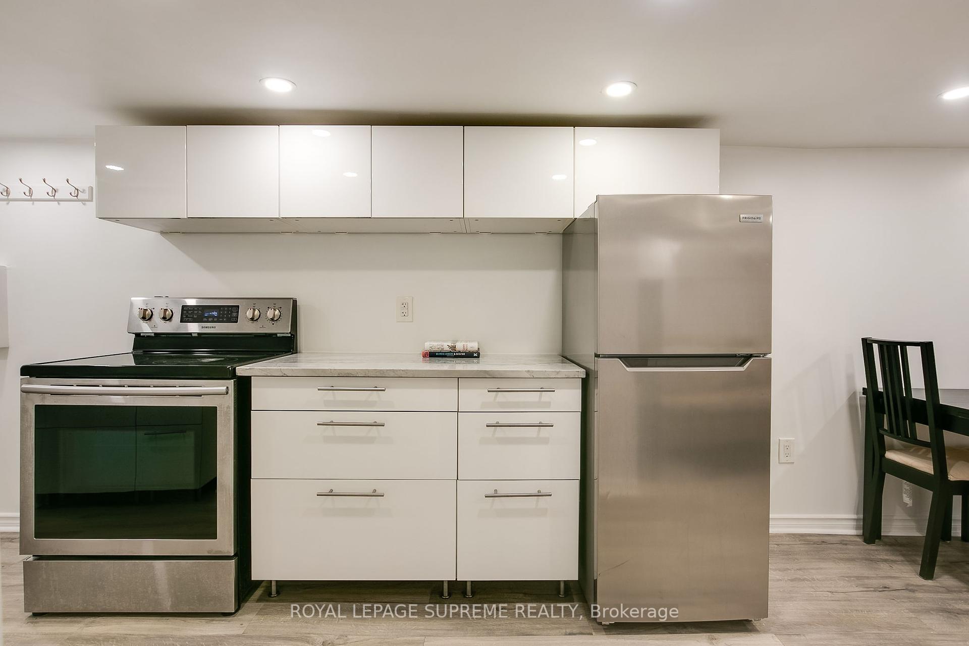 255 Howland Avenue Basement, Toronto C02 Unit: Basement