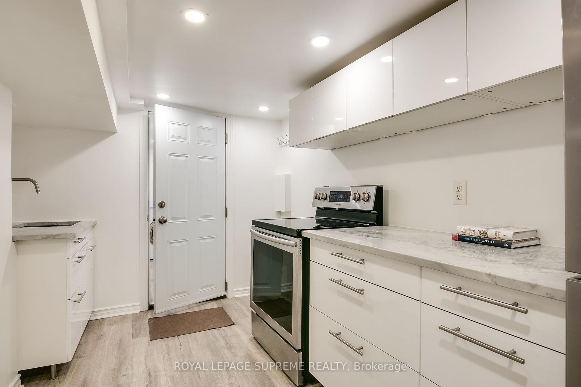 255 Howland Avenue Basement, Toronto C02 Unit: Basement