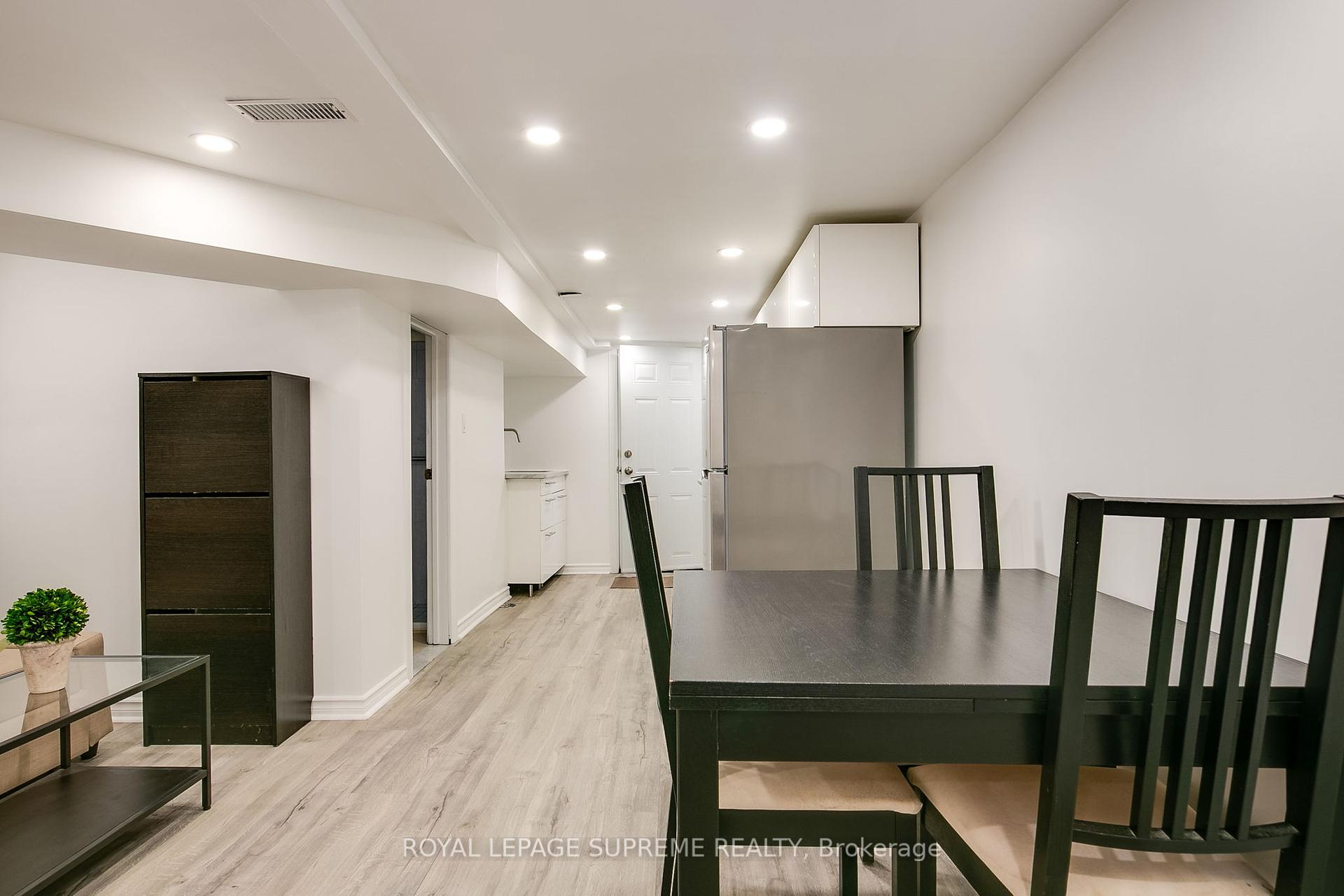 255 Howland Avenue Basement, Toronto C02 Unit: Basement