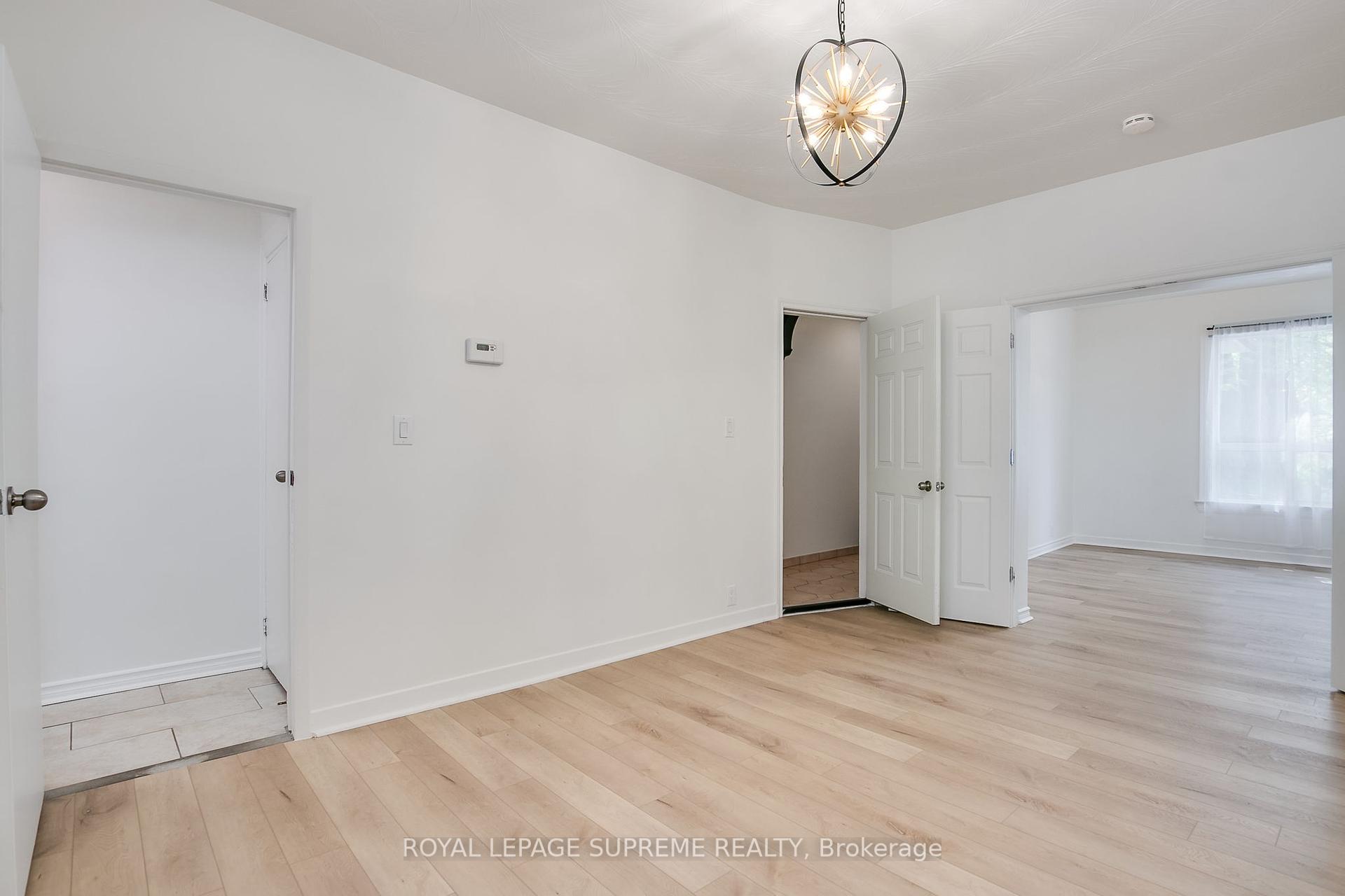 255 Howland Avenue Main, Toronto C02 Unit: Main