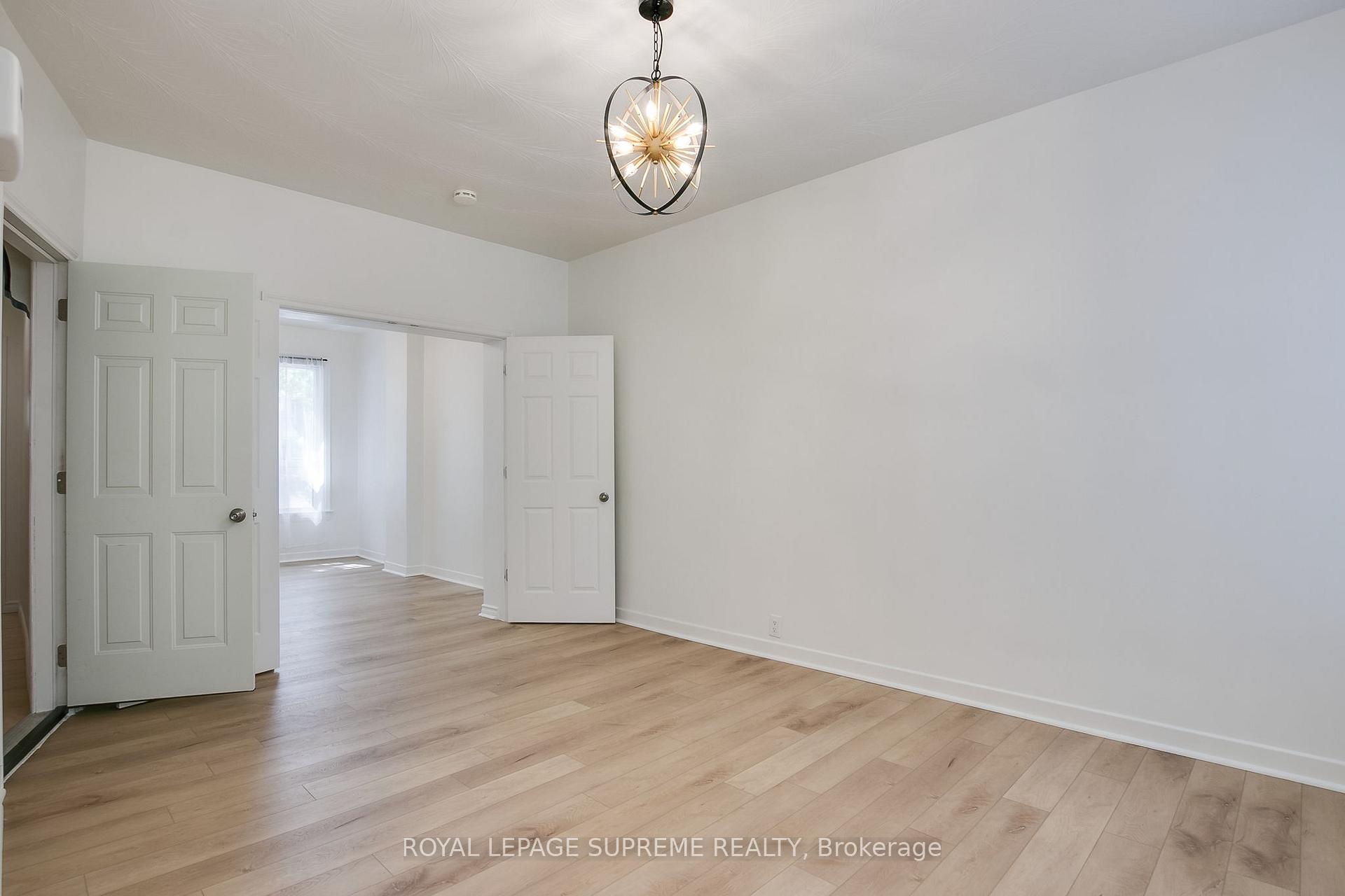 255 Howland Avenue Main, Toronto C02 Unit: Main