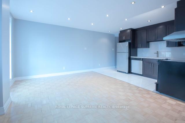 80 Charles Street E 607, Toronto C08 Unit: 607