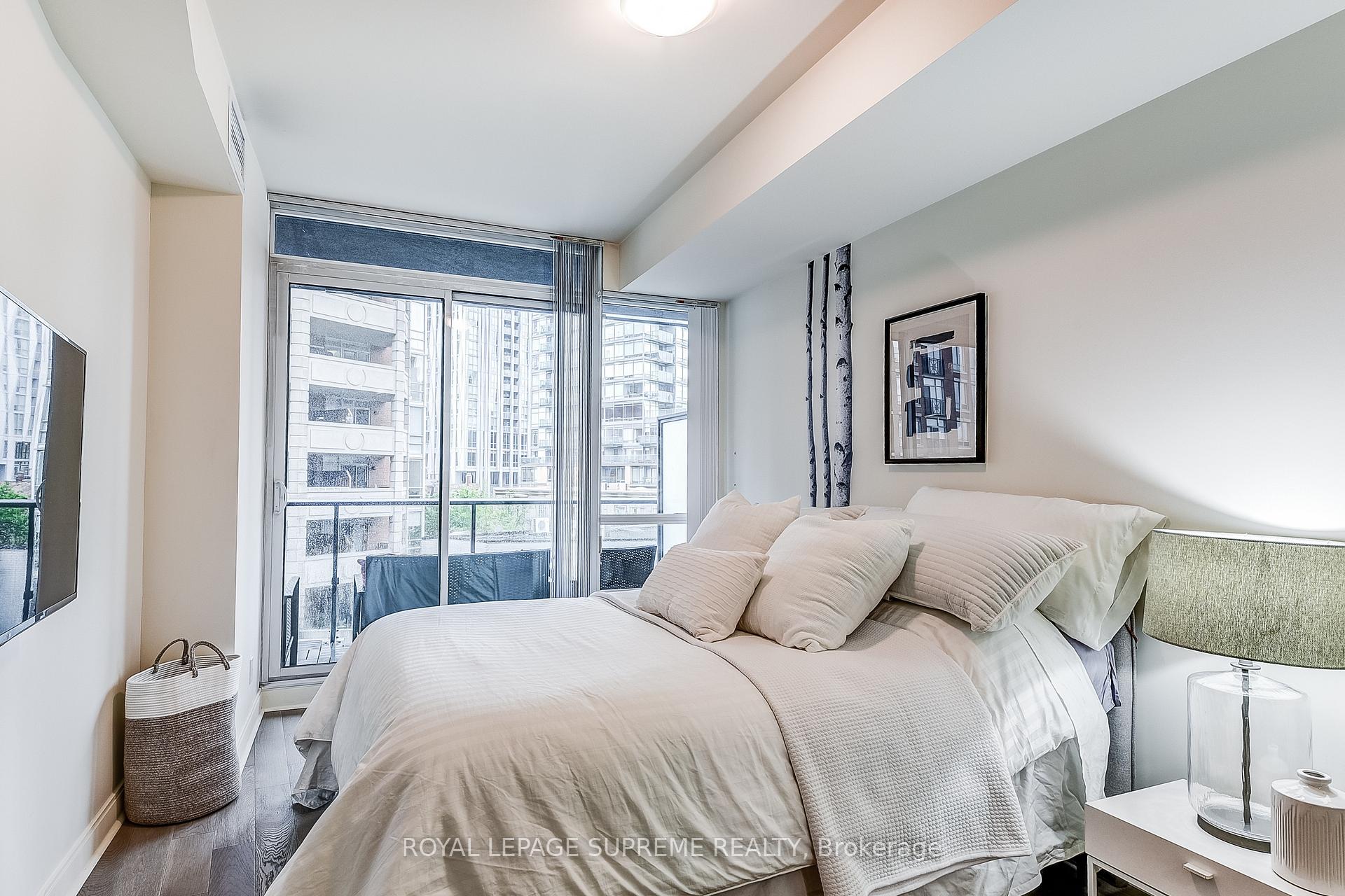 825 Church Street 619, Toronto C09 Unit: 619