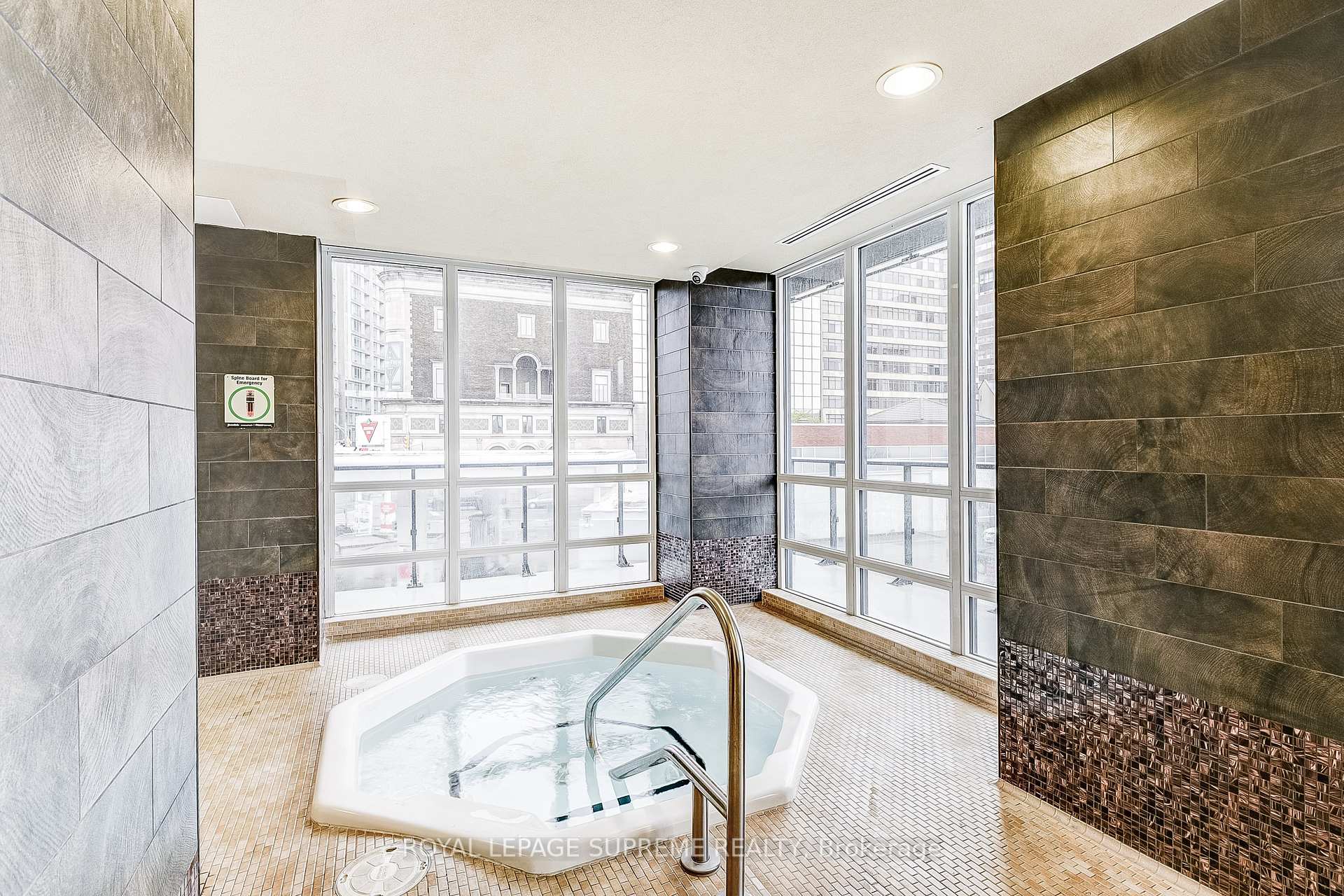 825 Church Street 619, Toronto C09 Unit: 619
