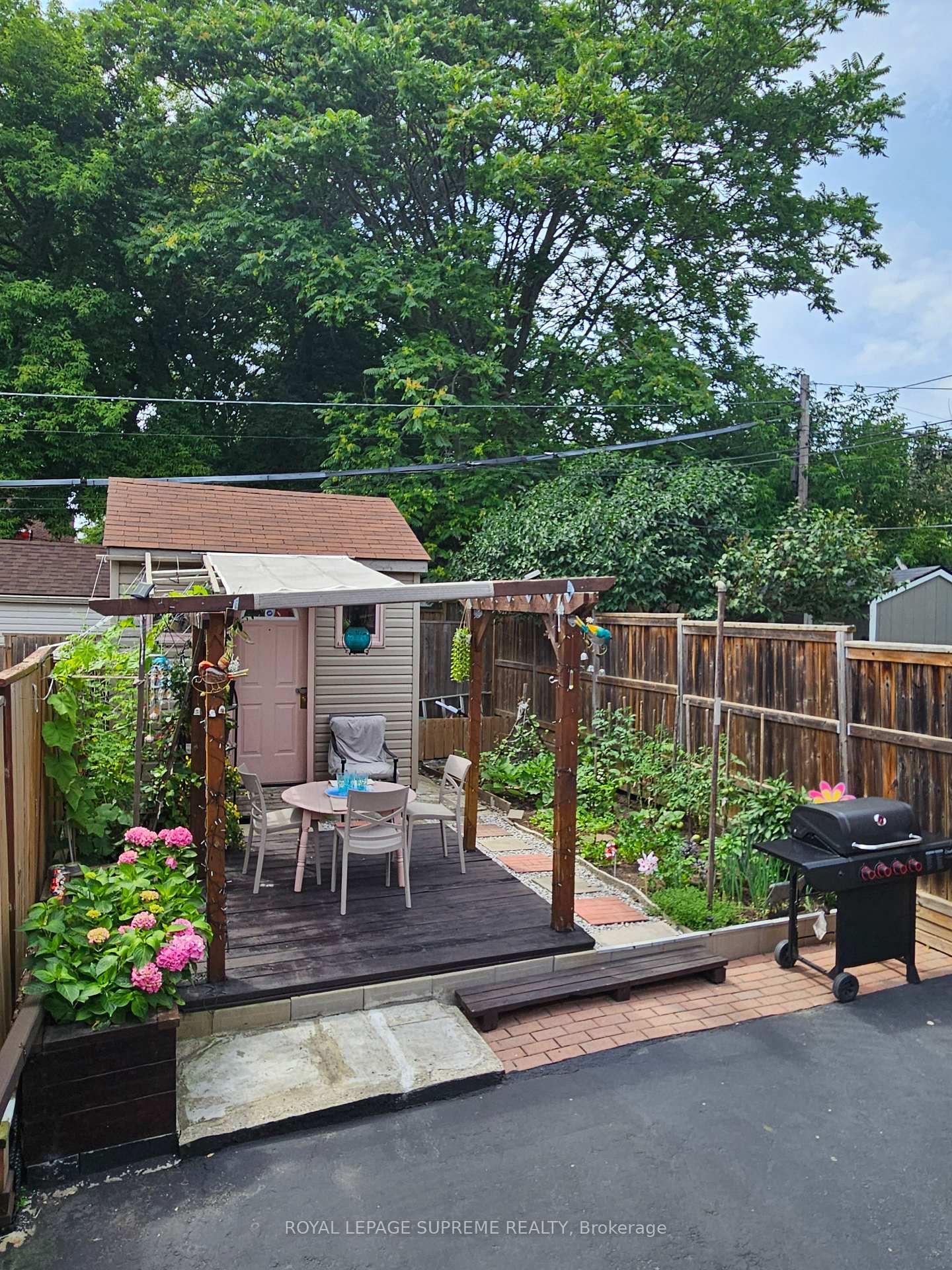 354 W Winona Drive, Toronto C03
