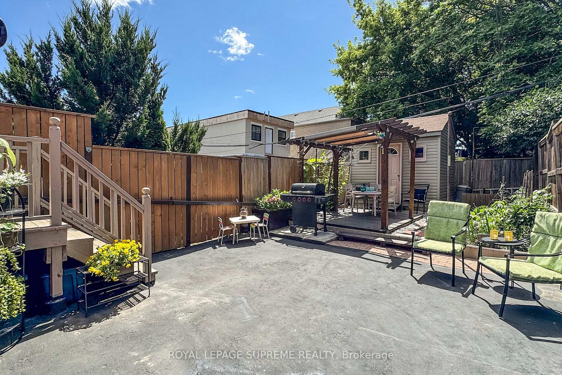 354 W Winona Drive, Toronto C03