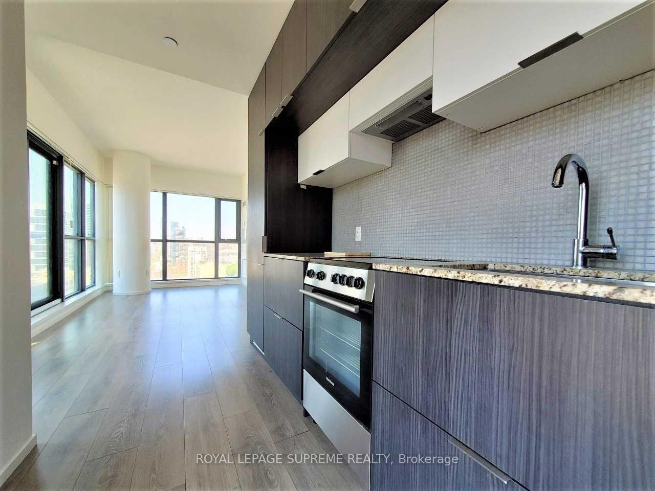 159 Dundas Street E 1209, Toronto C08 Unit: 1209