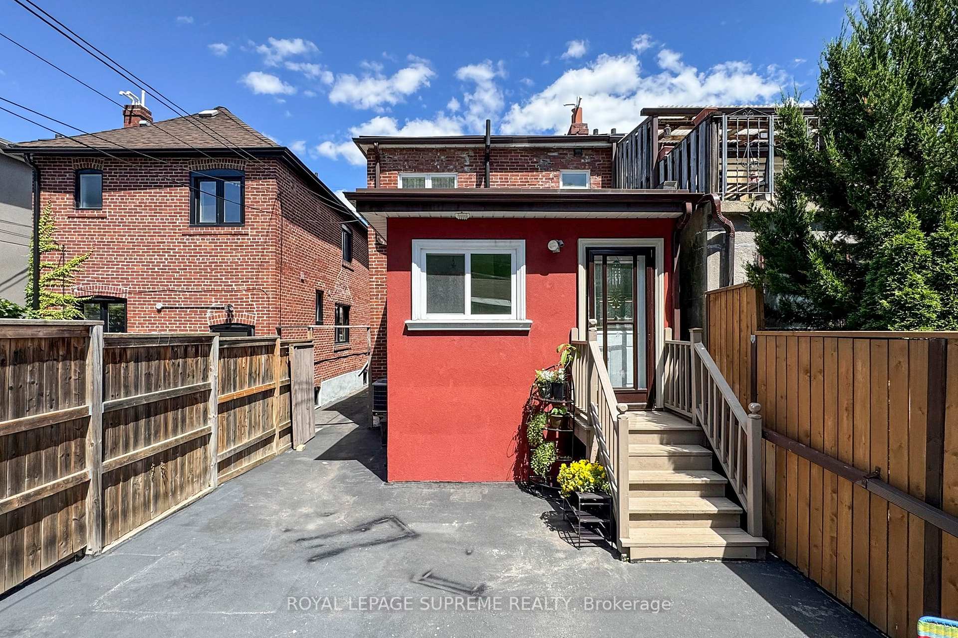354 Winona Drive, Toronto C03