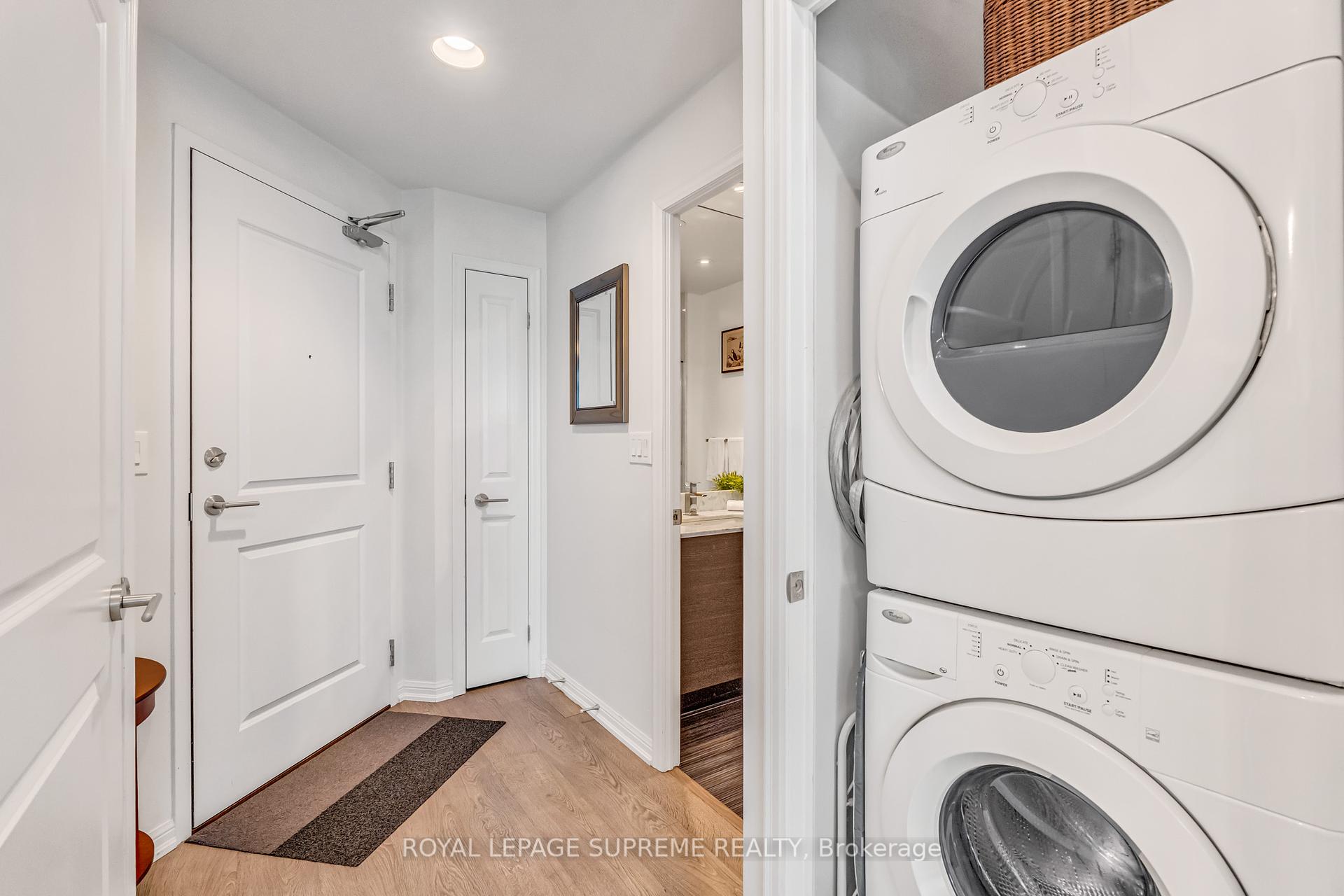 125 Western Battery Road 2305