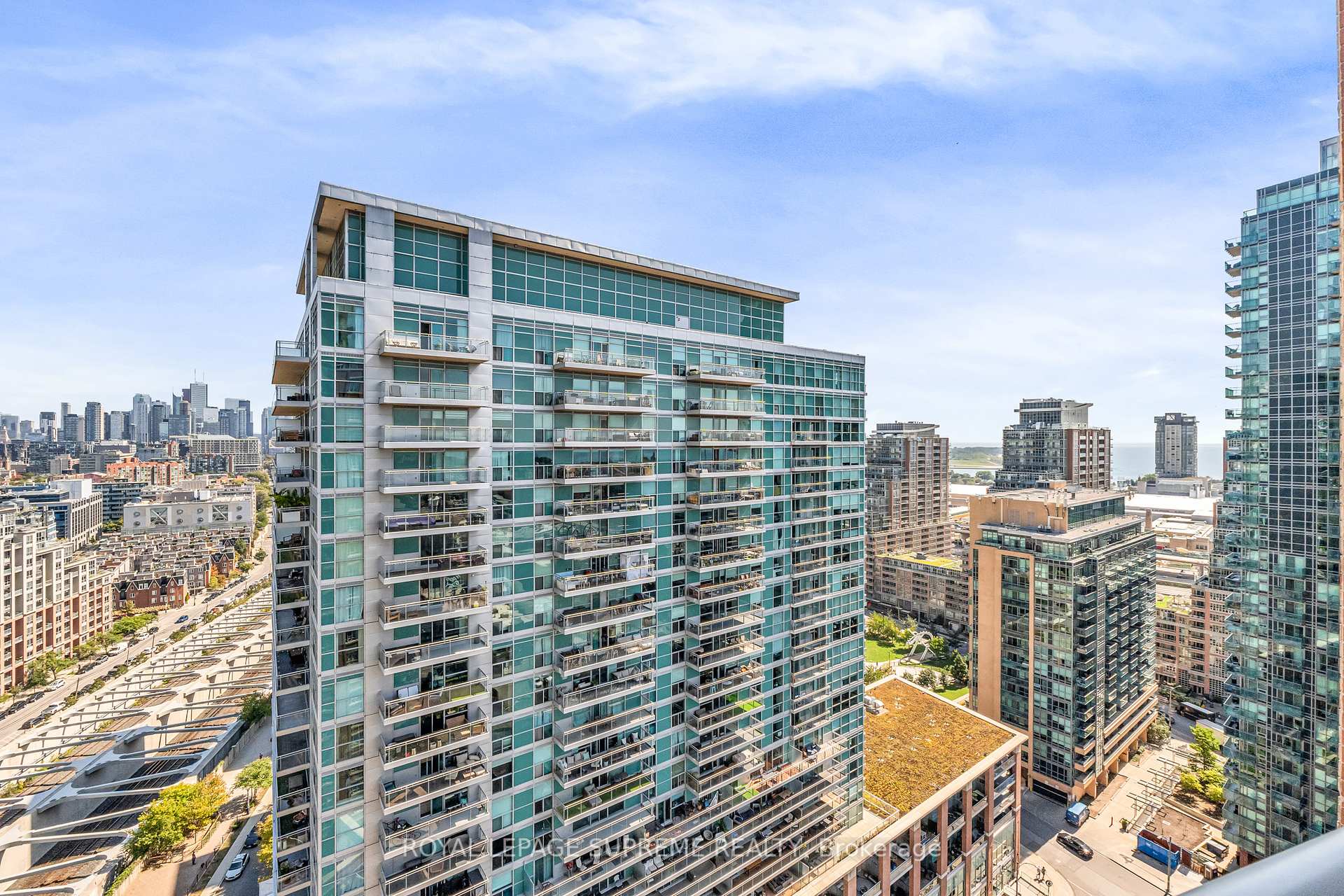 125 Western Battery Road 2305
