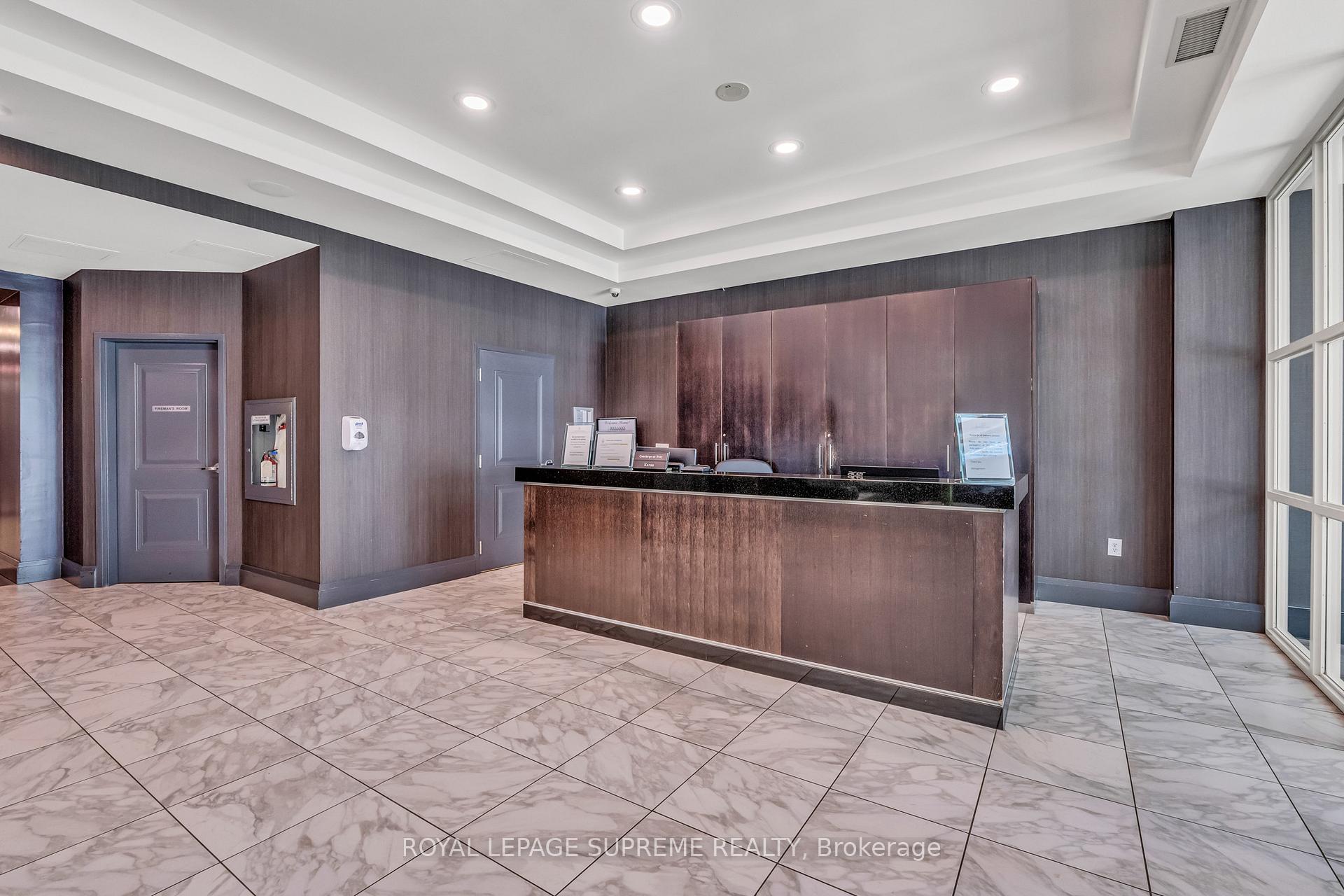125 Western Battery Road 2305