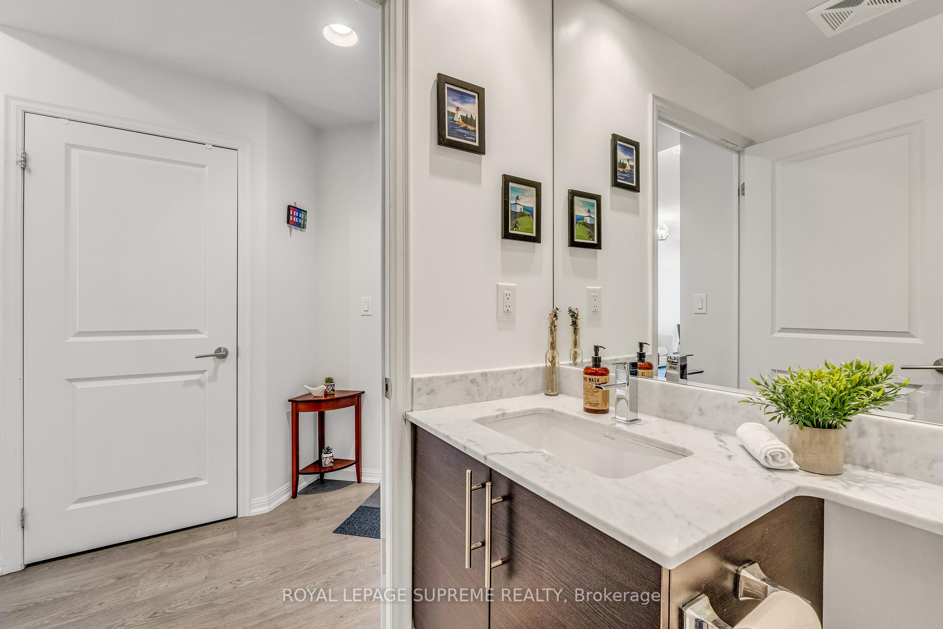 125 Western Battery Road 2305