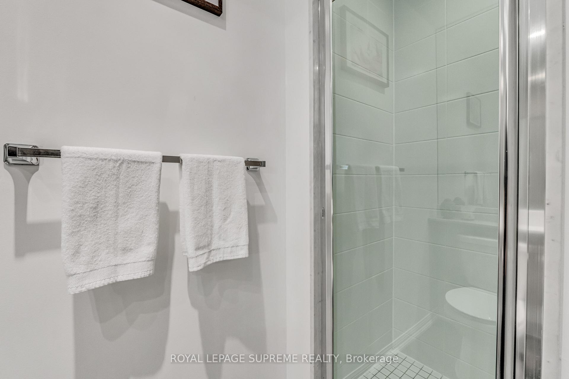 125 Western Battery Road 2305