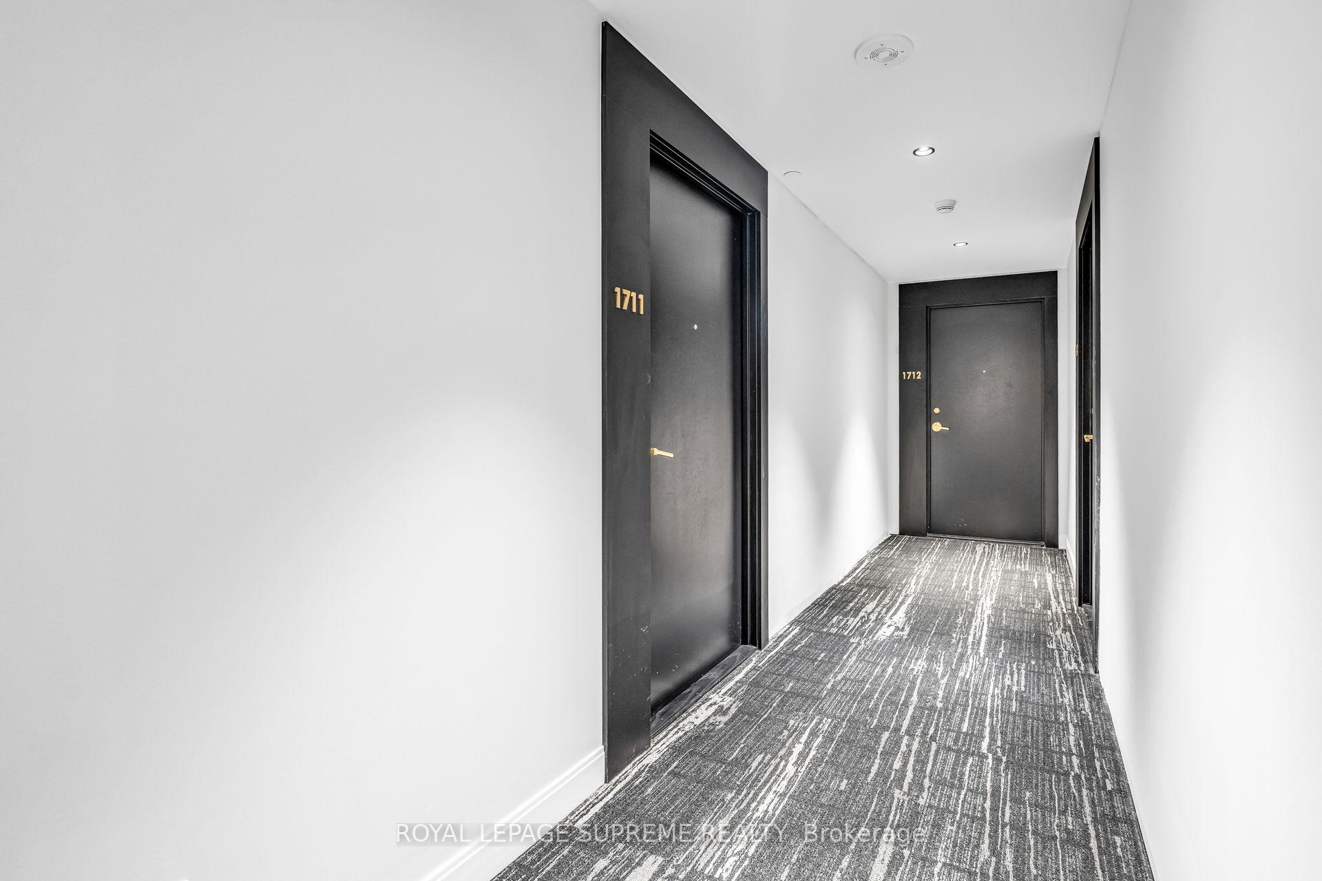 85 Wood Street 1711