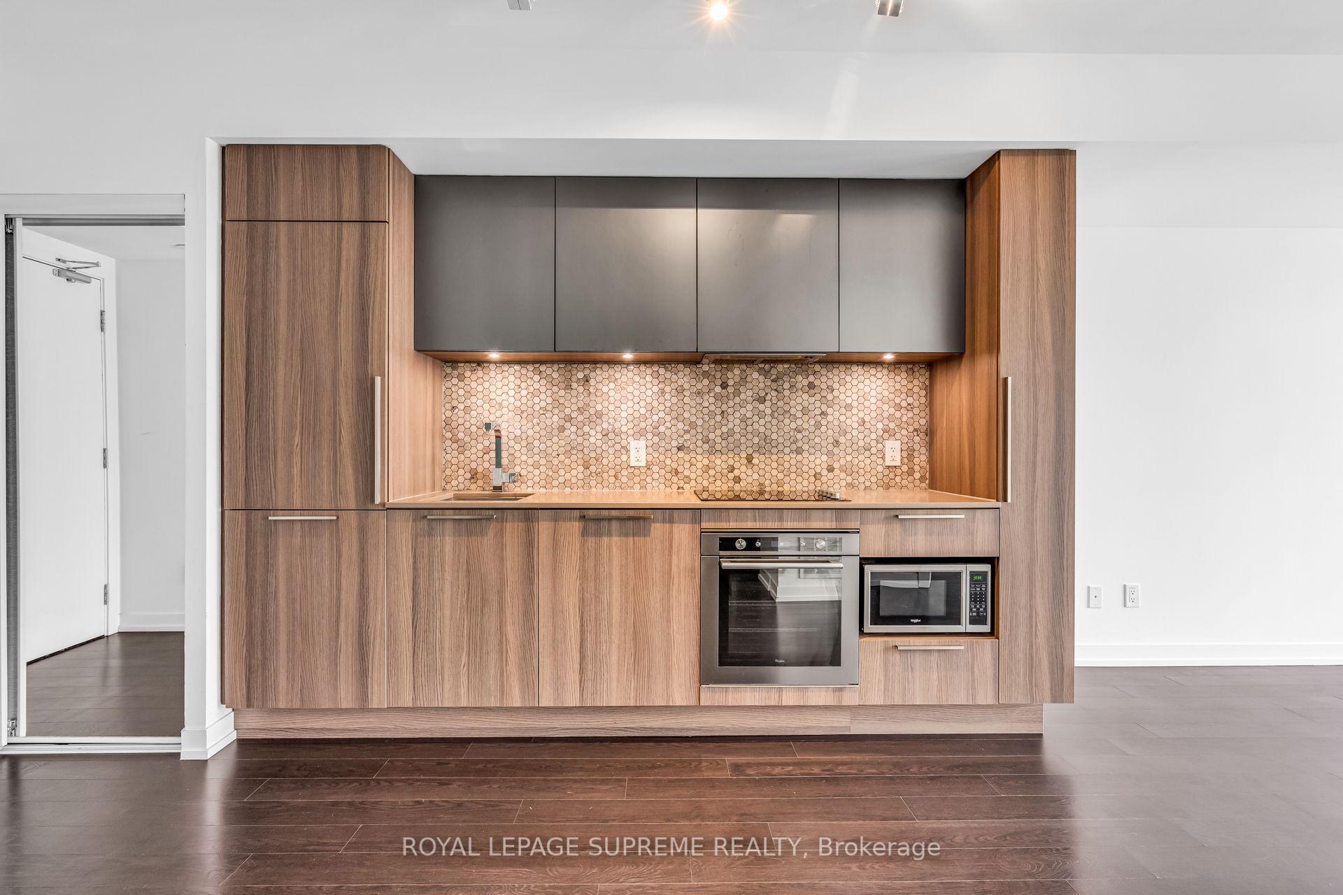85 Wood Street 1711