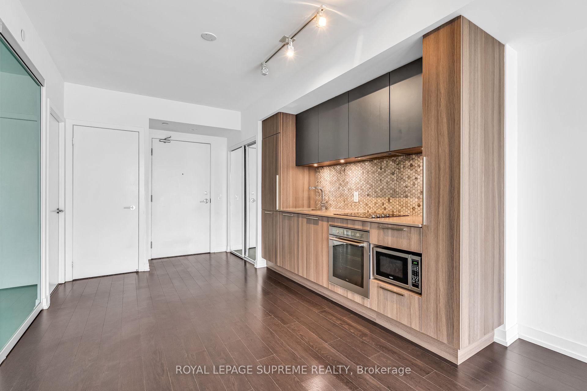 85 Wood Street 1711