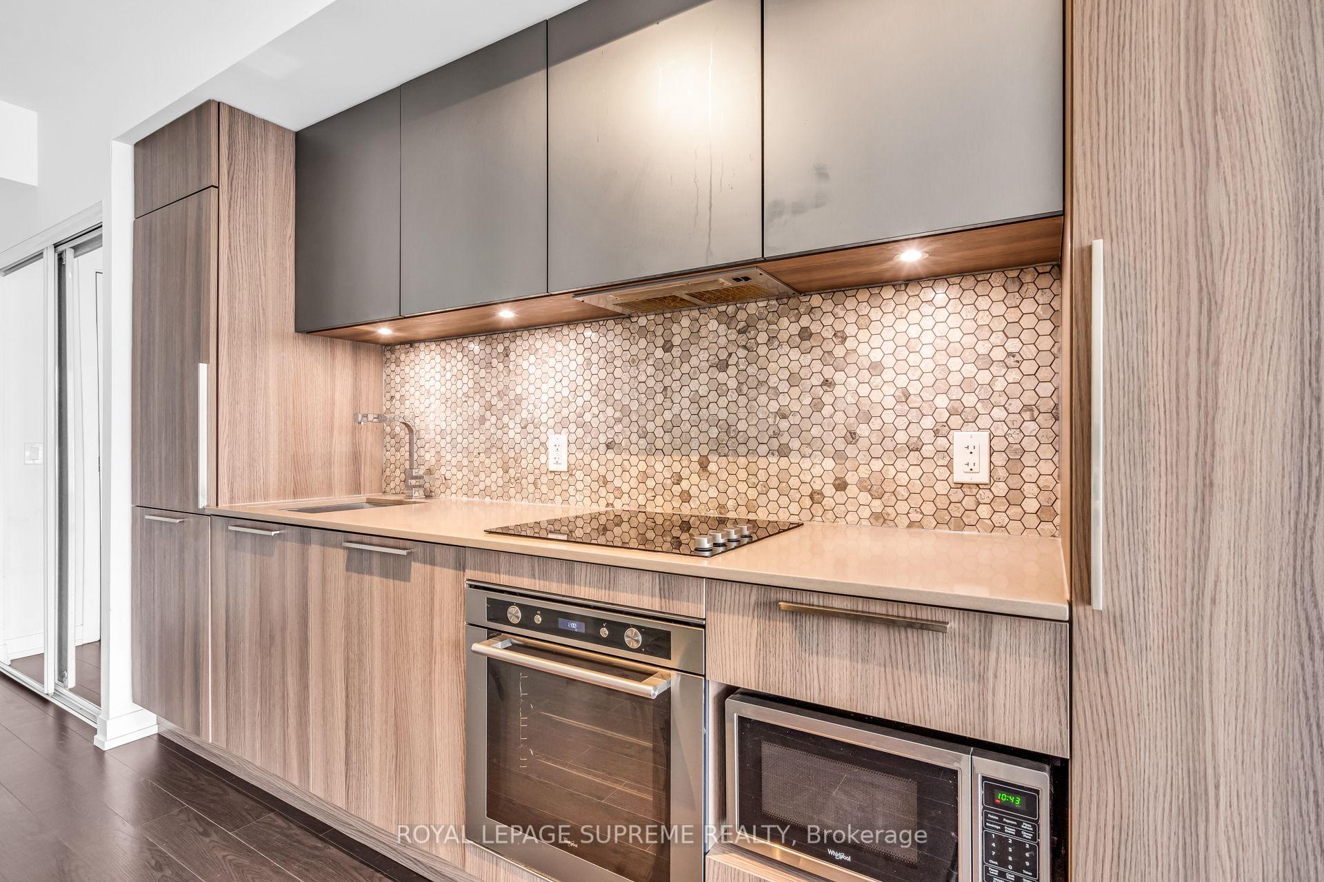 85 Wood Street 1711