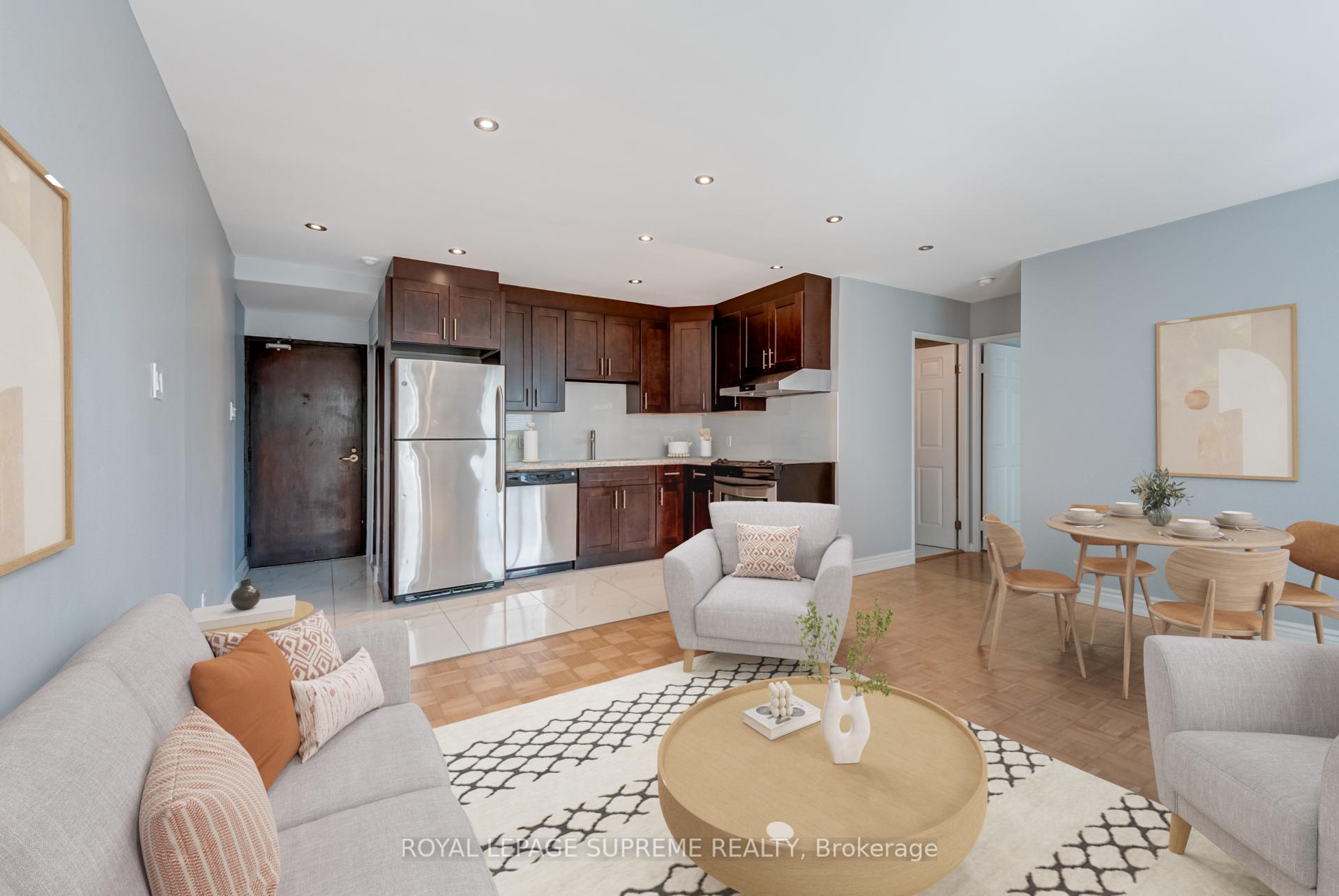 80 Charles Street E 607