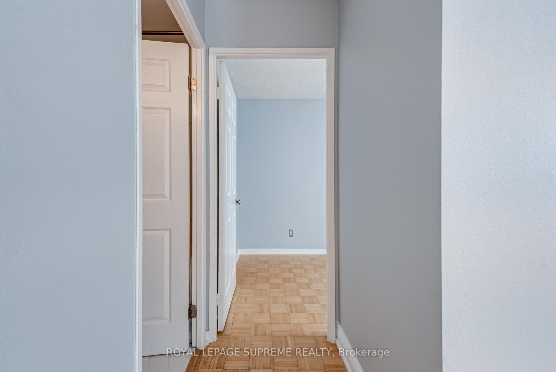 80 Charles Street E 607