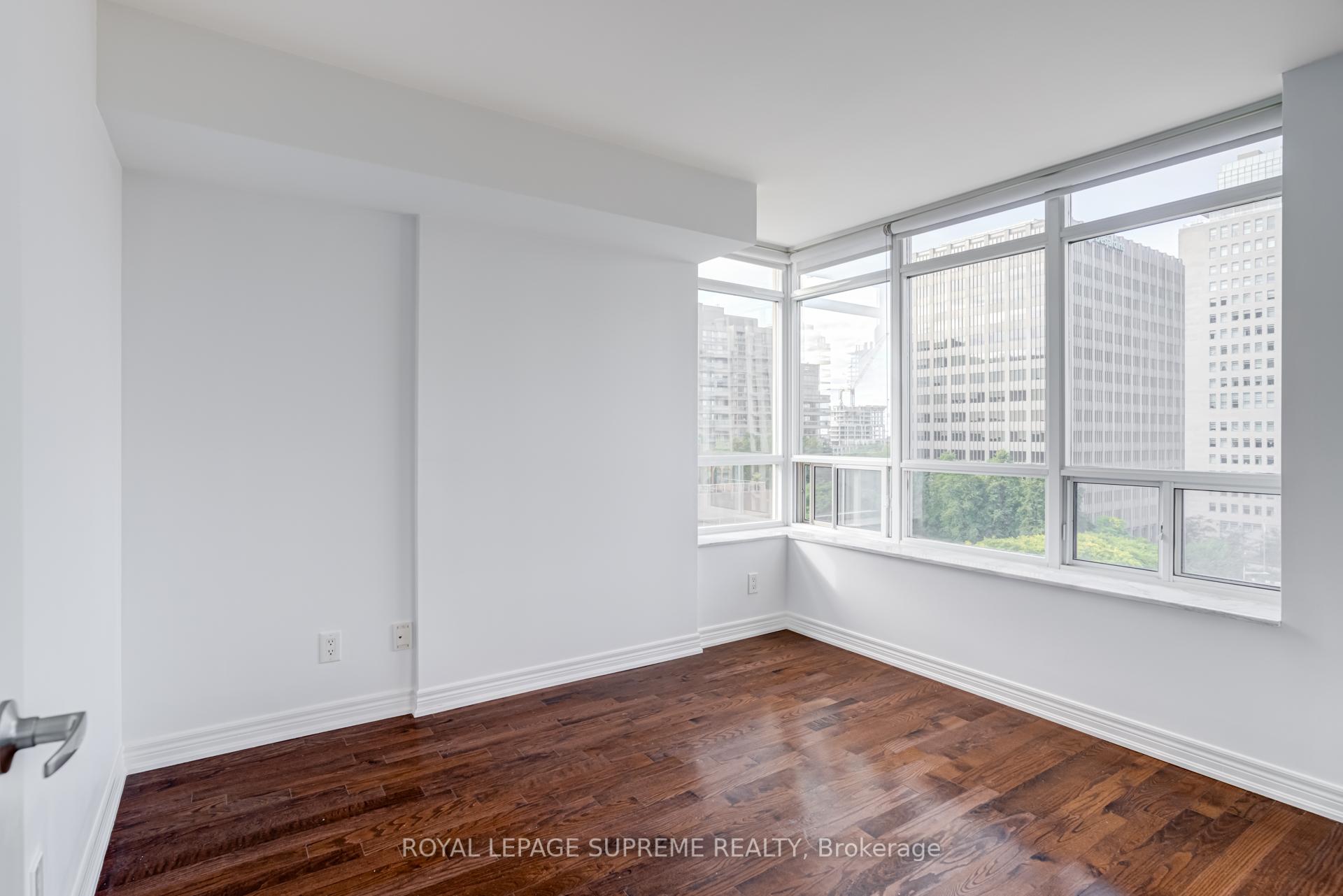 60 St Clair Avenue W 1107
