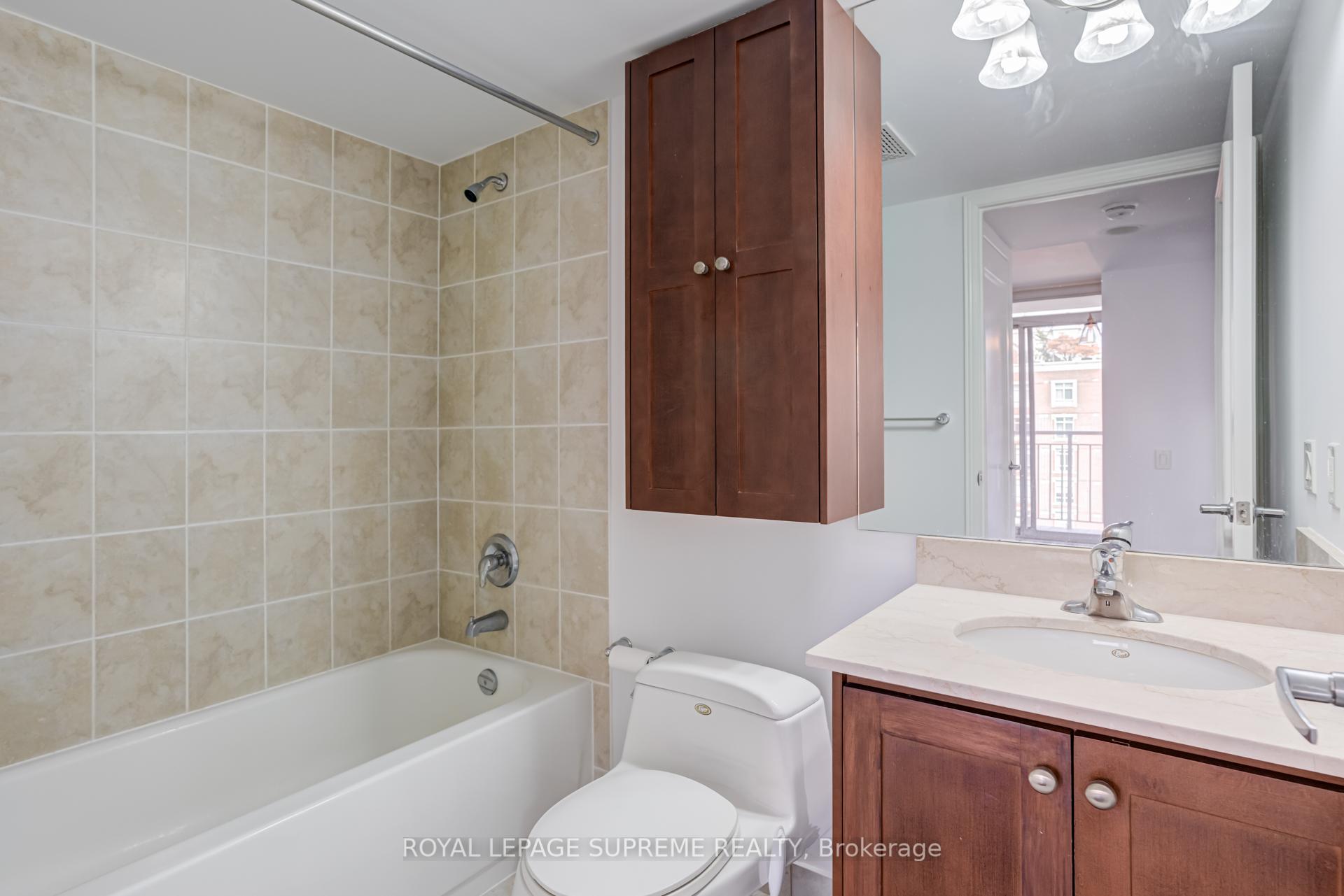 60 St Clair Avenue W 1107