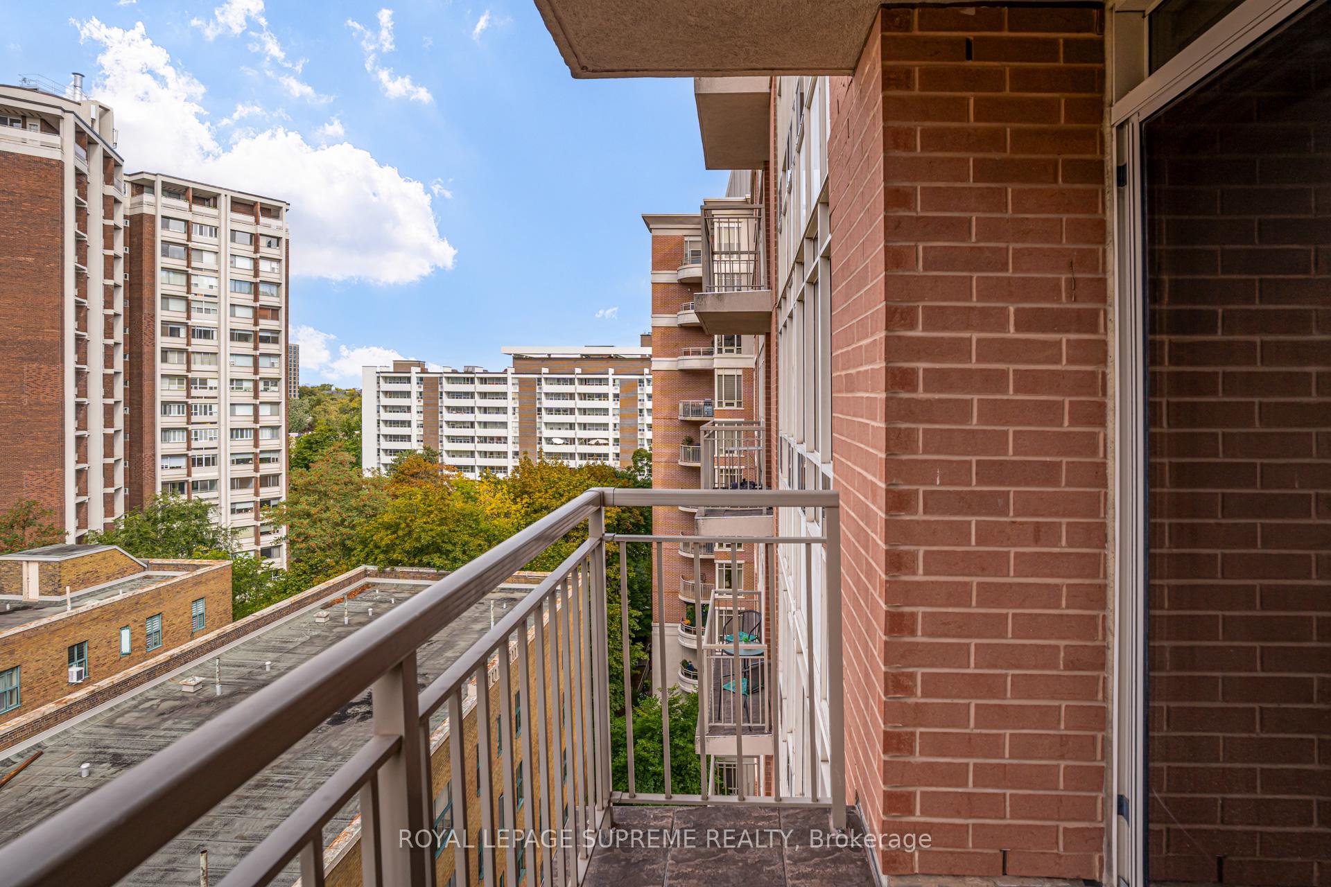 60 St Clair Avenue W 1107