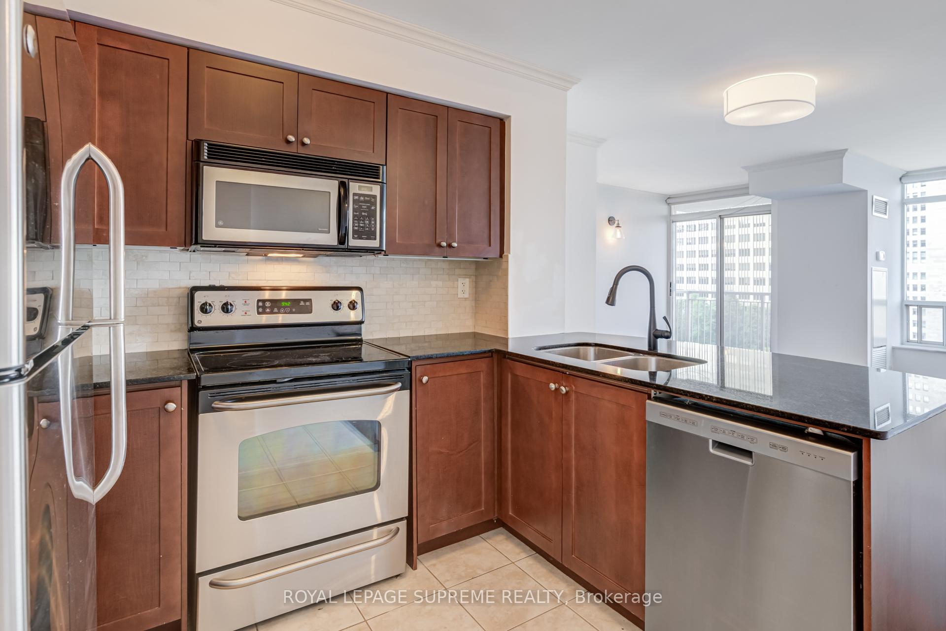 60 St Clair Avenue W 1107