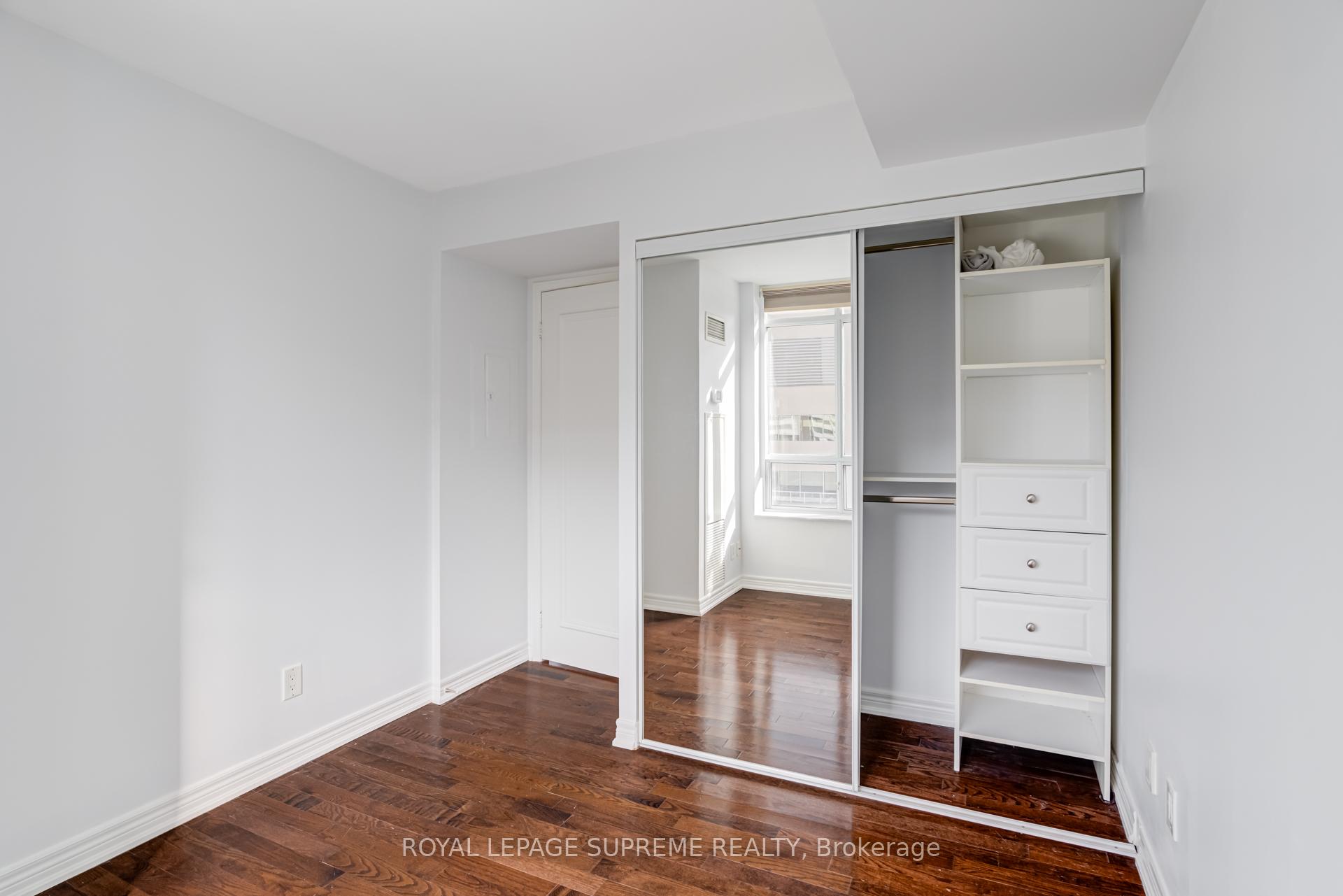 60 St Clair Avenue W 1107