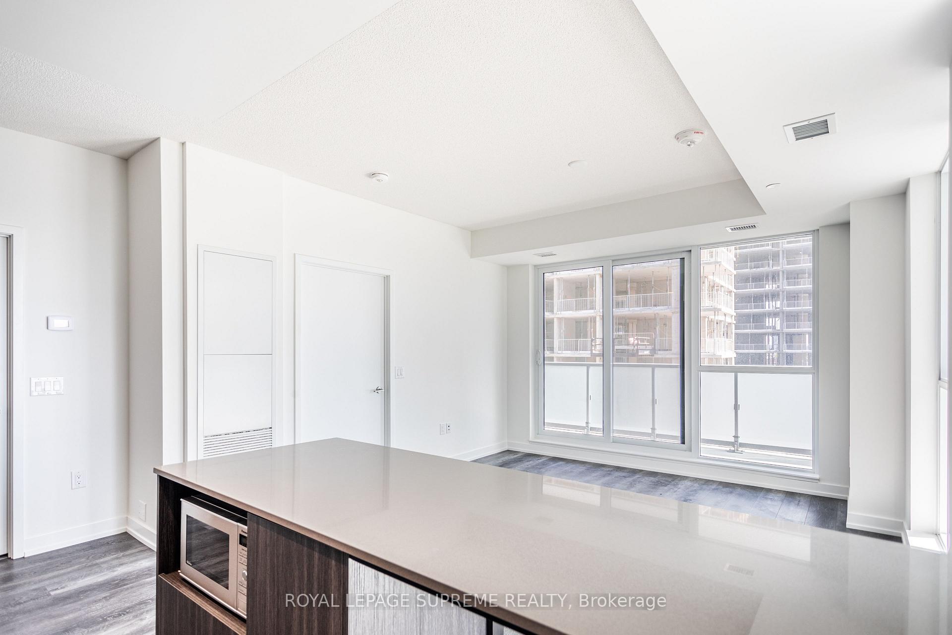 34 Tubman Avenue 810