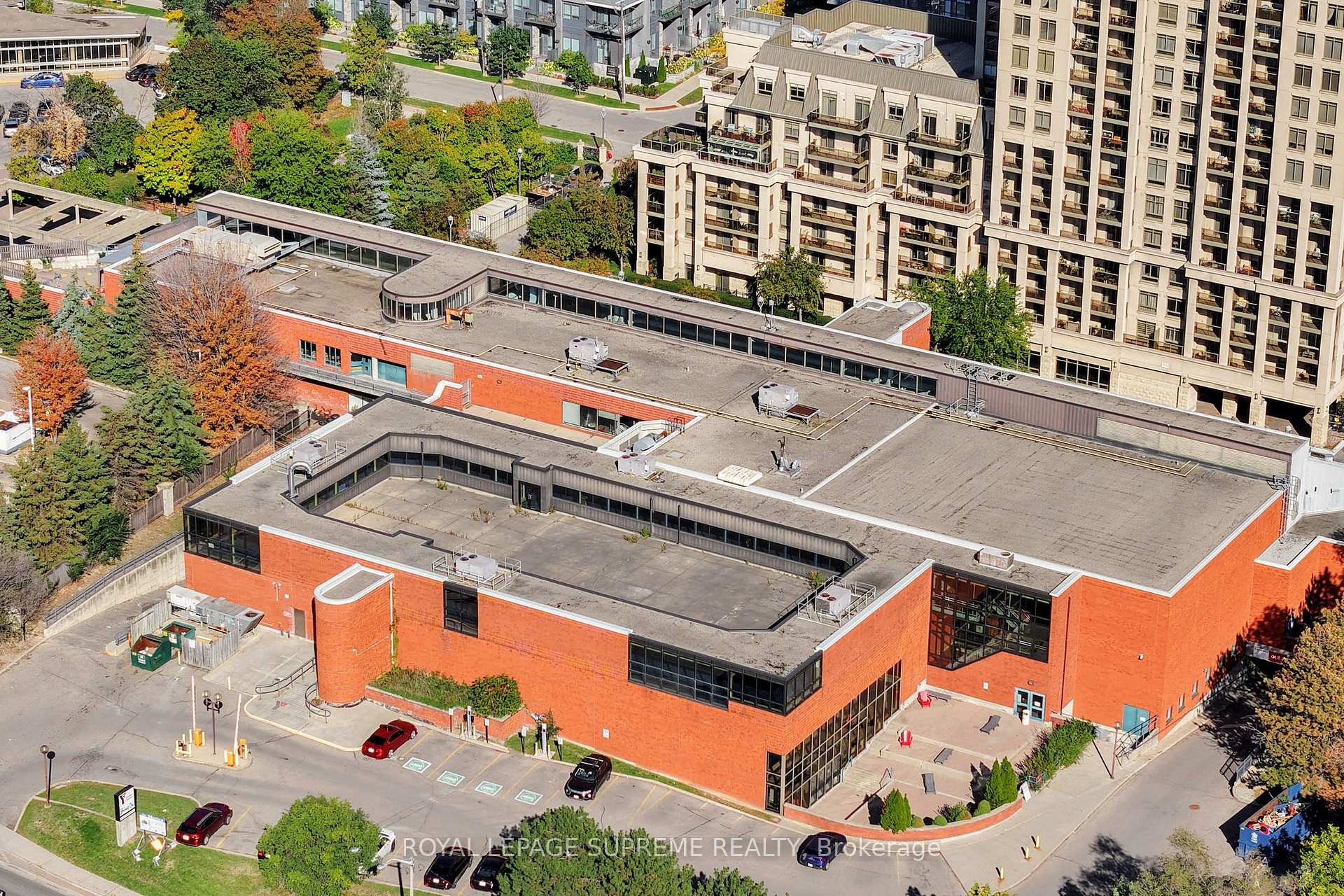 18 Kenaston Gardens 615