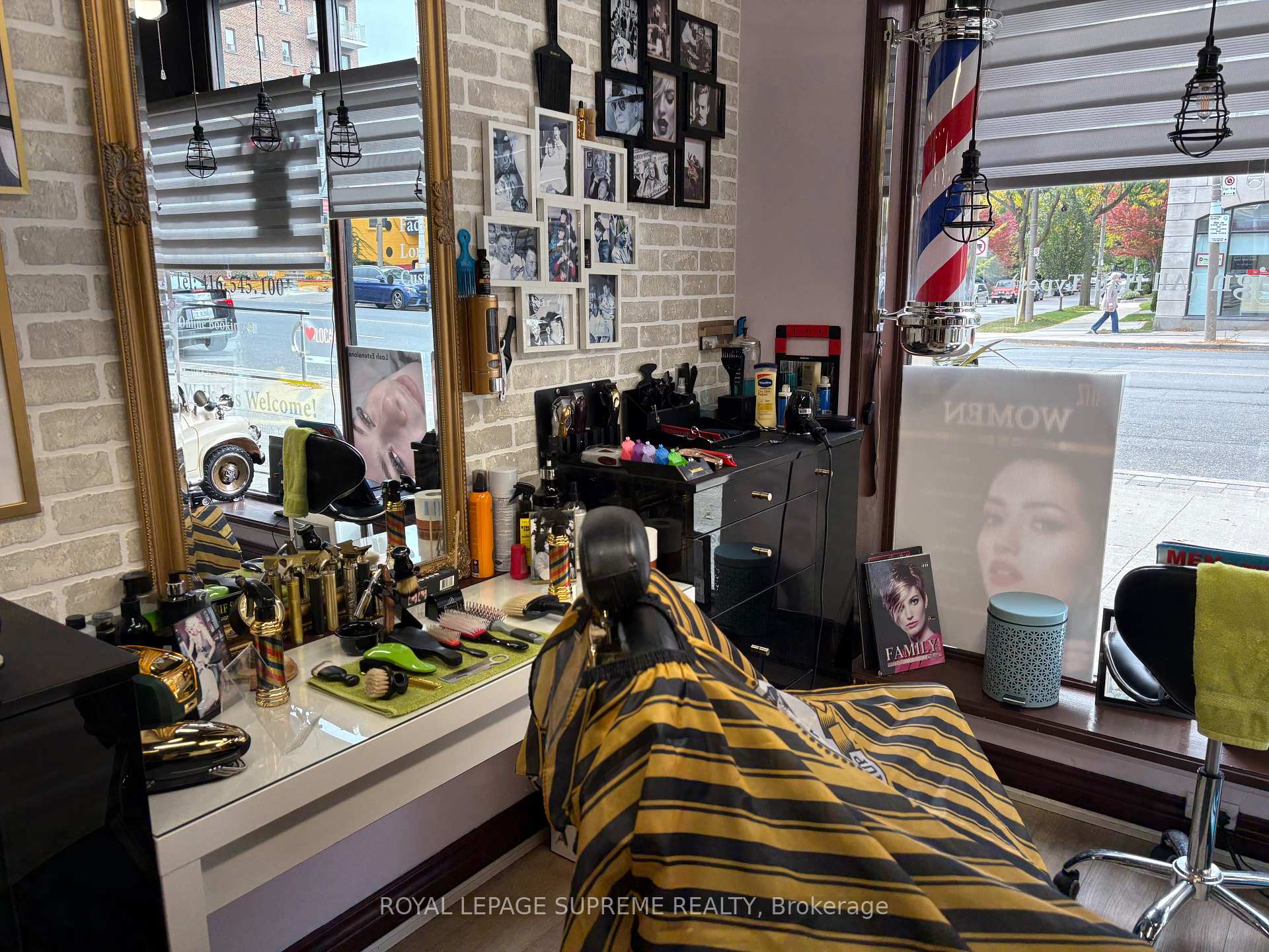 2721 Yonge Street, Toronto C04