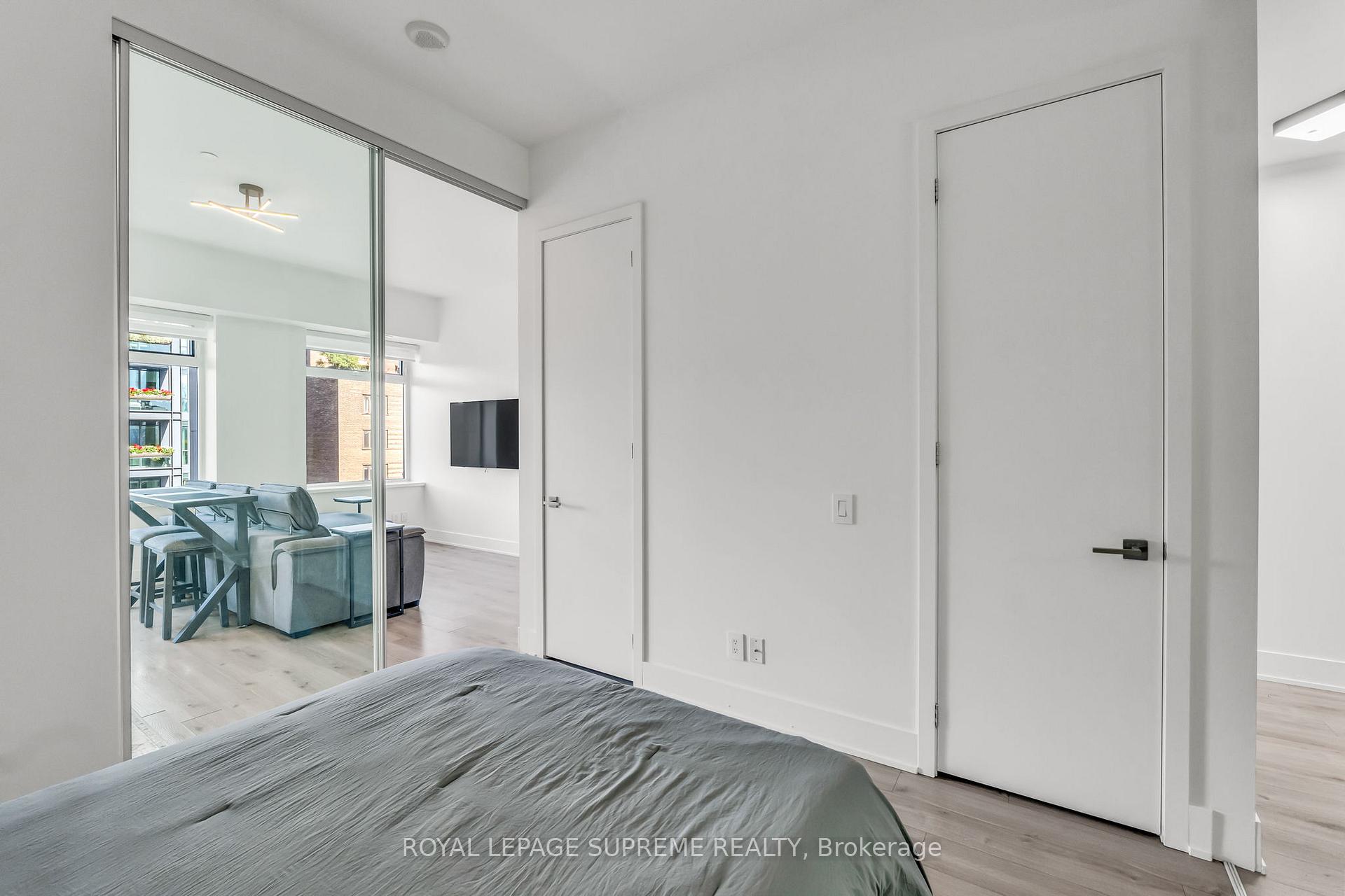 111 St Clair Avenue W 604, Toronto C02 Unit: 604