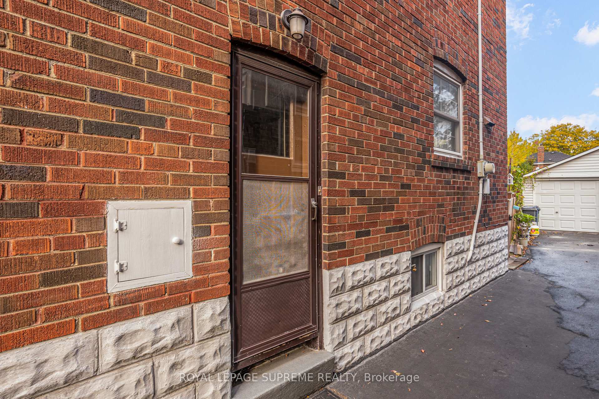 152 Parkhurst Boulevard, Toronto C11