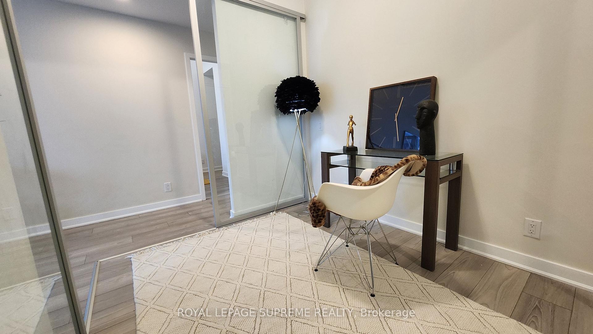 120 Parliament Street 817