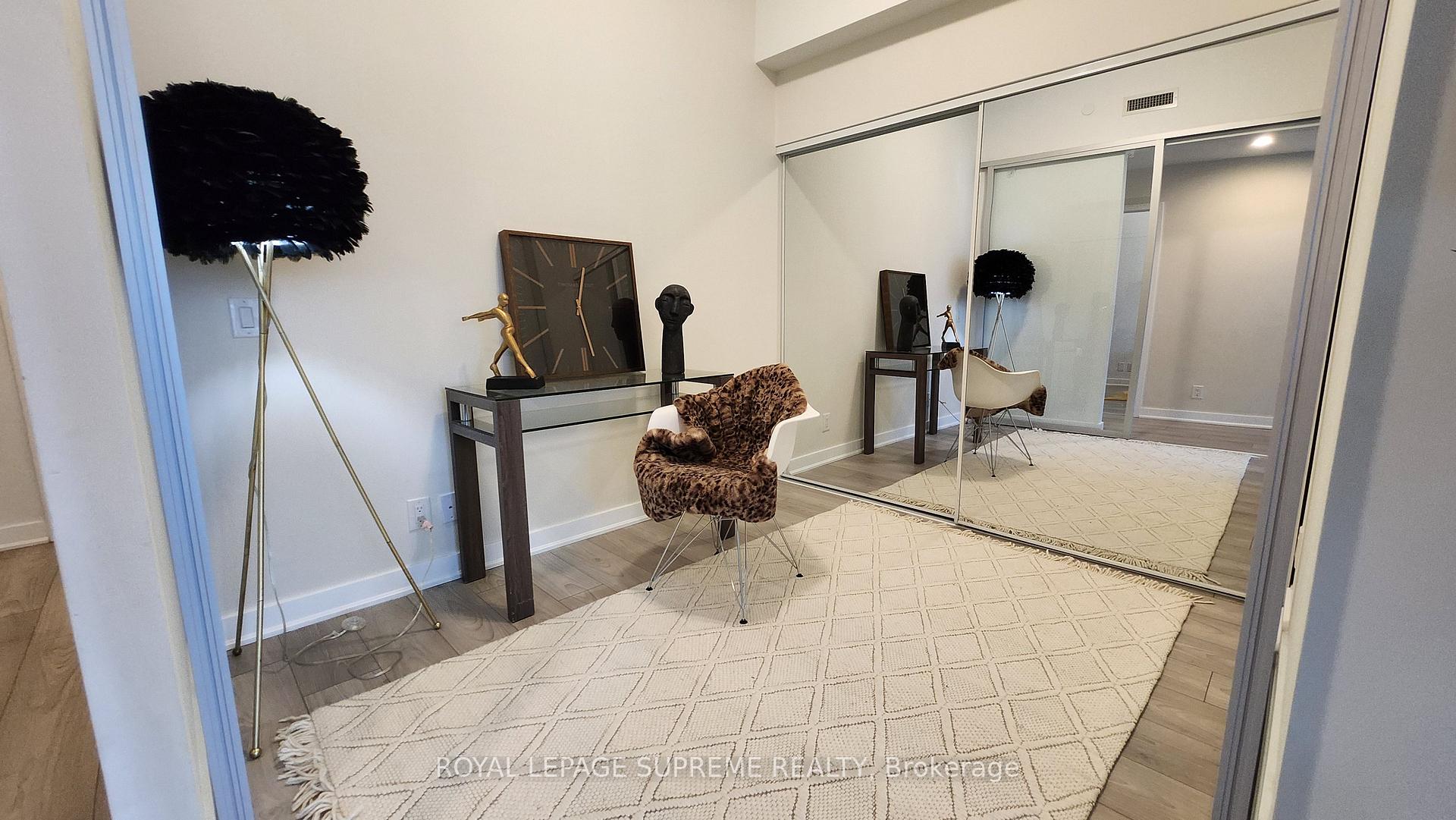 120 Parliament Street 817