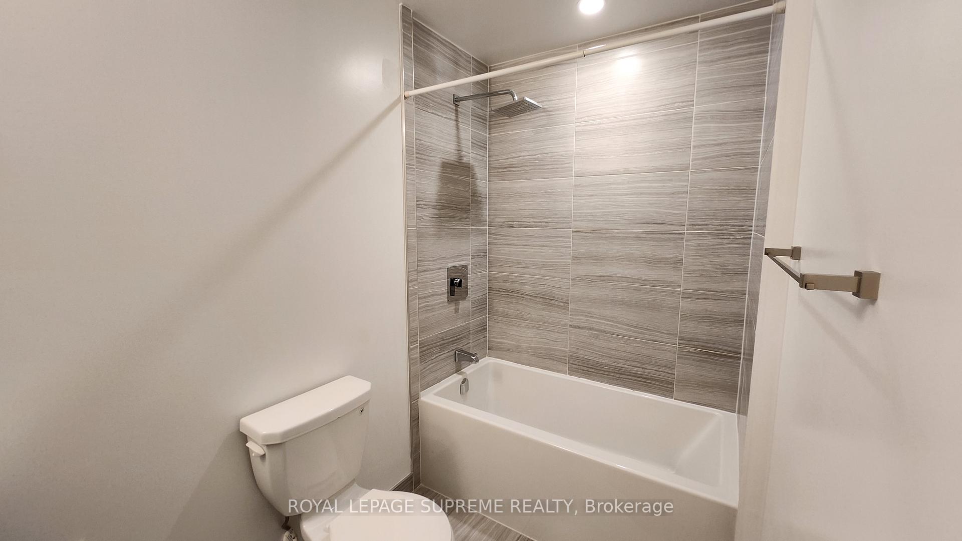 120 Parliament Street 817