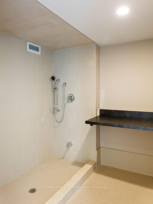 525 wilson Avenue 459