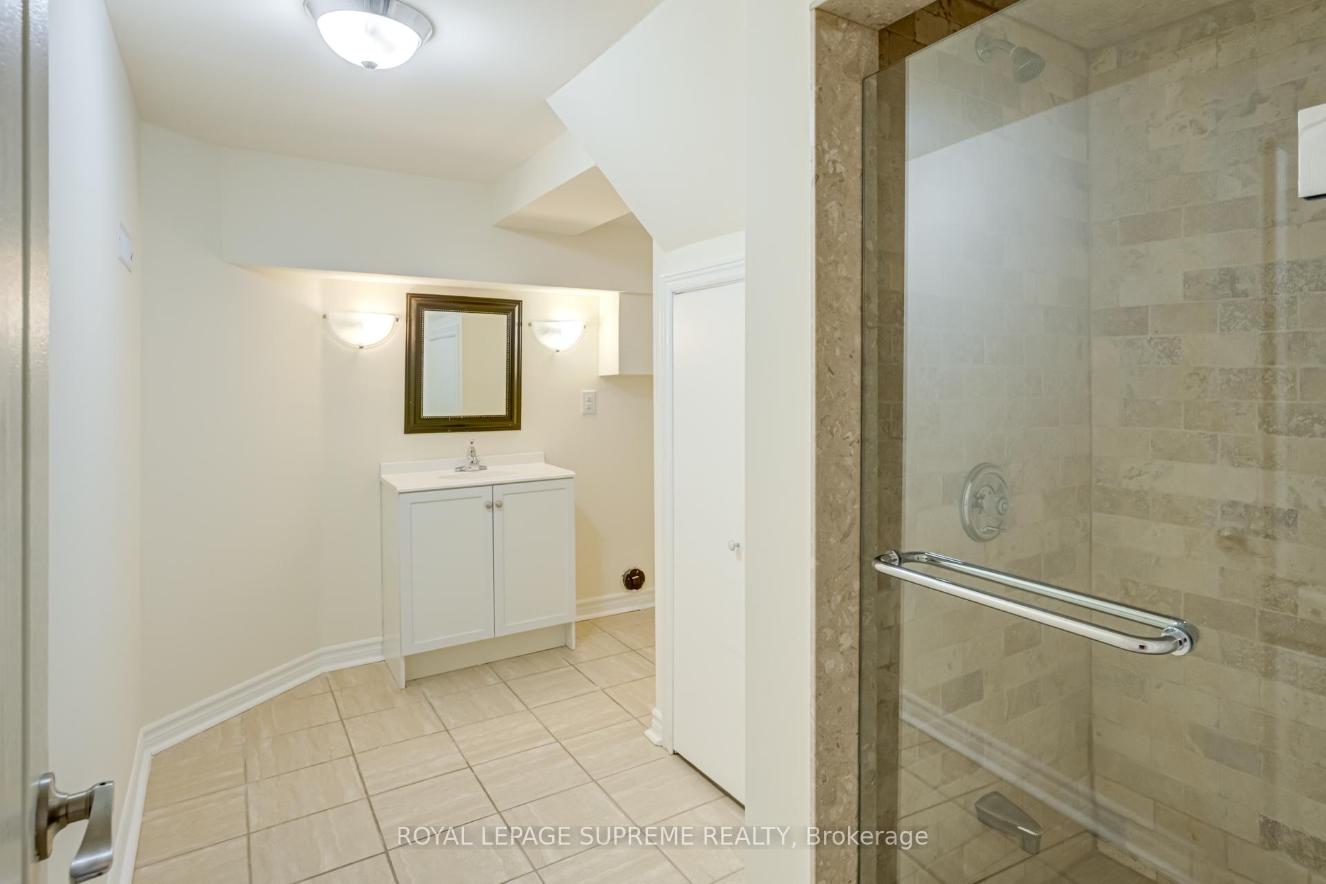 214 Churchill Avenue