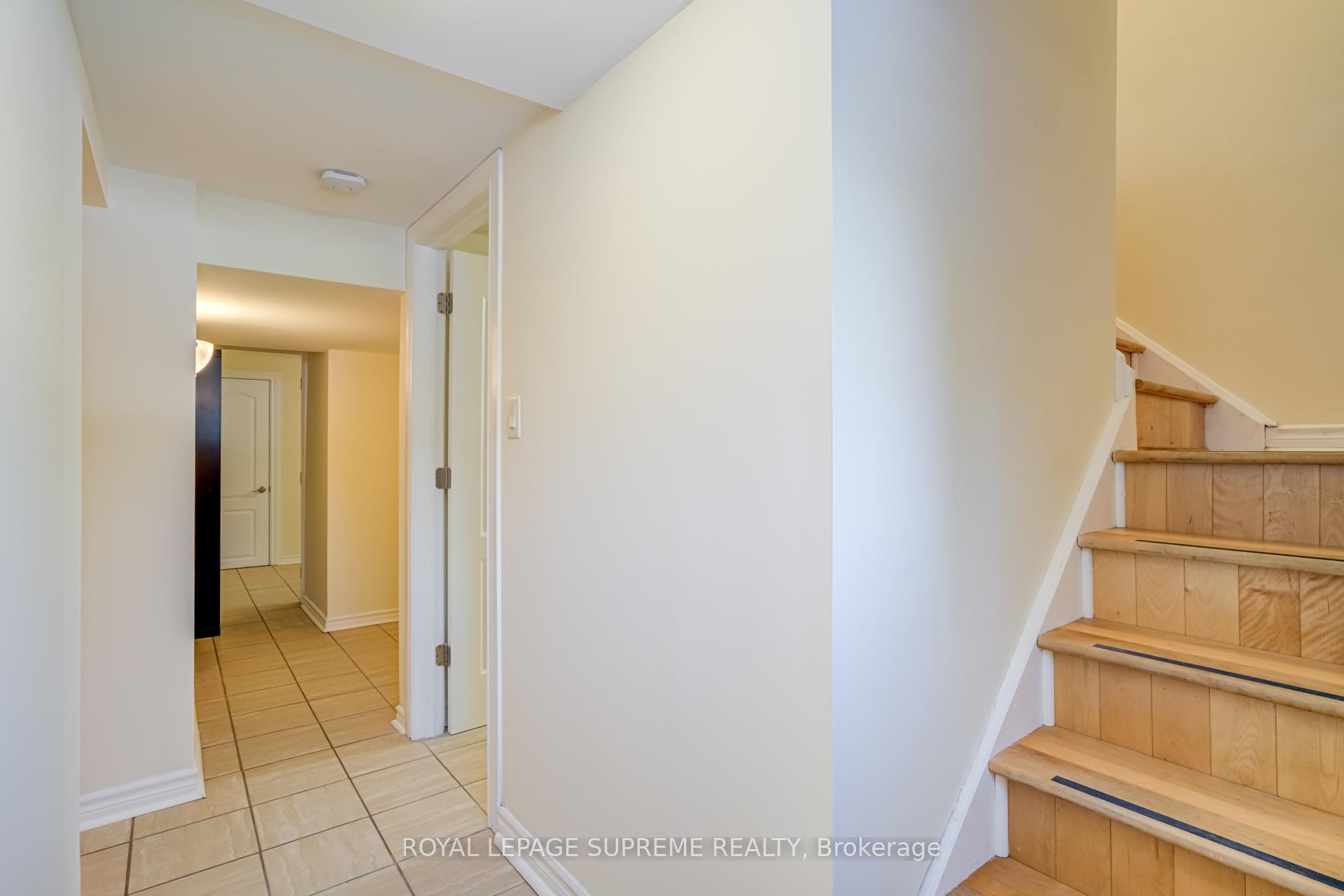 214 Churchill Avenue