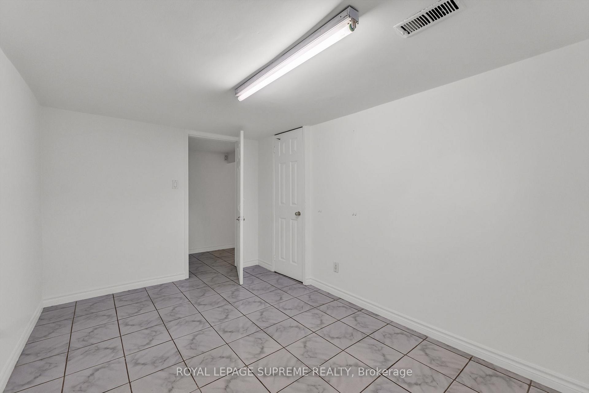 1837 Dufferin Street